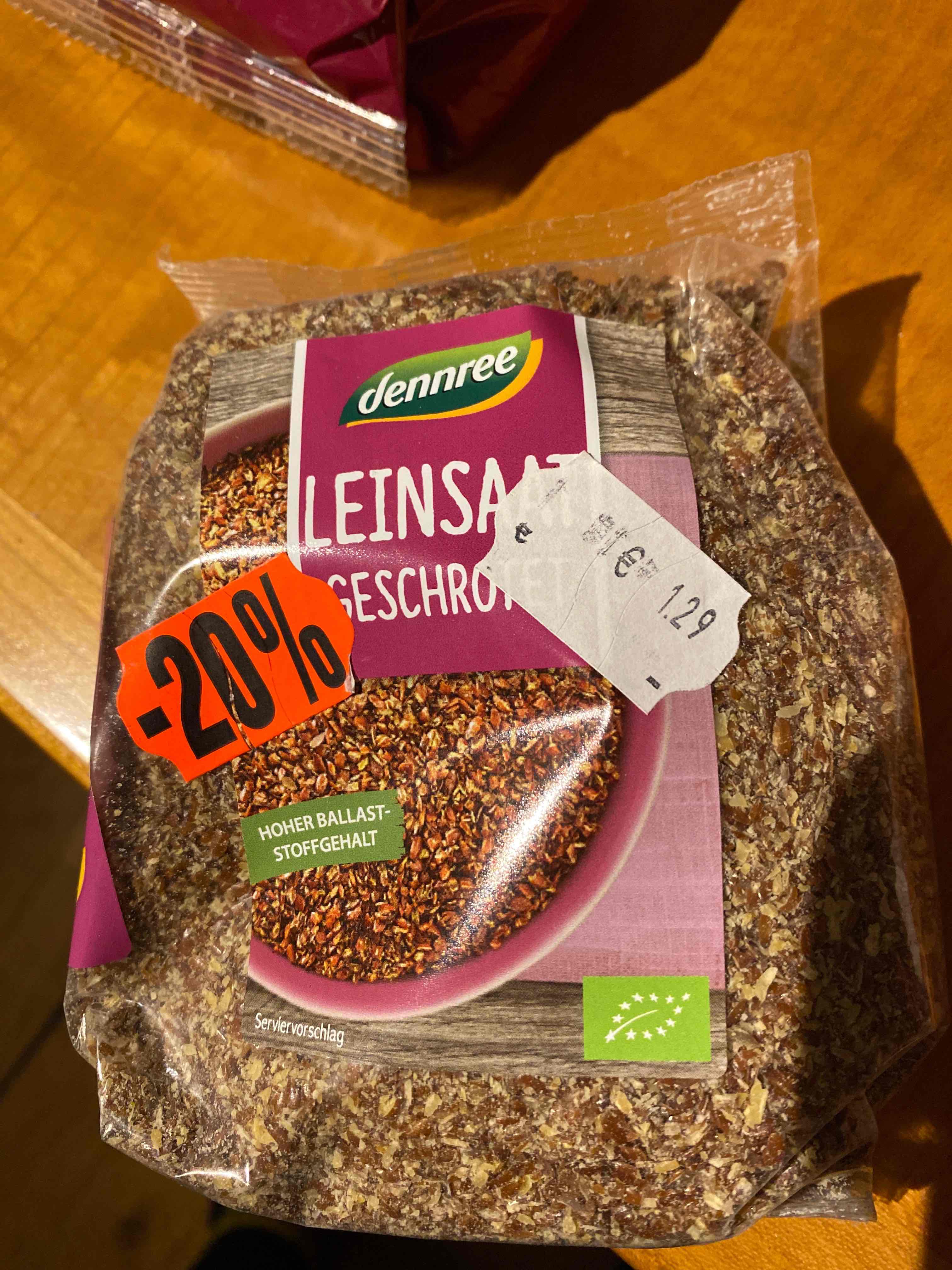 Leinsaat, geschrotet