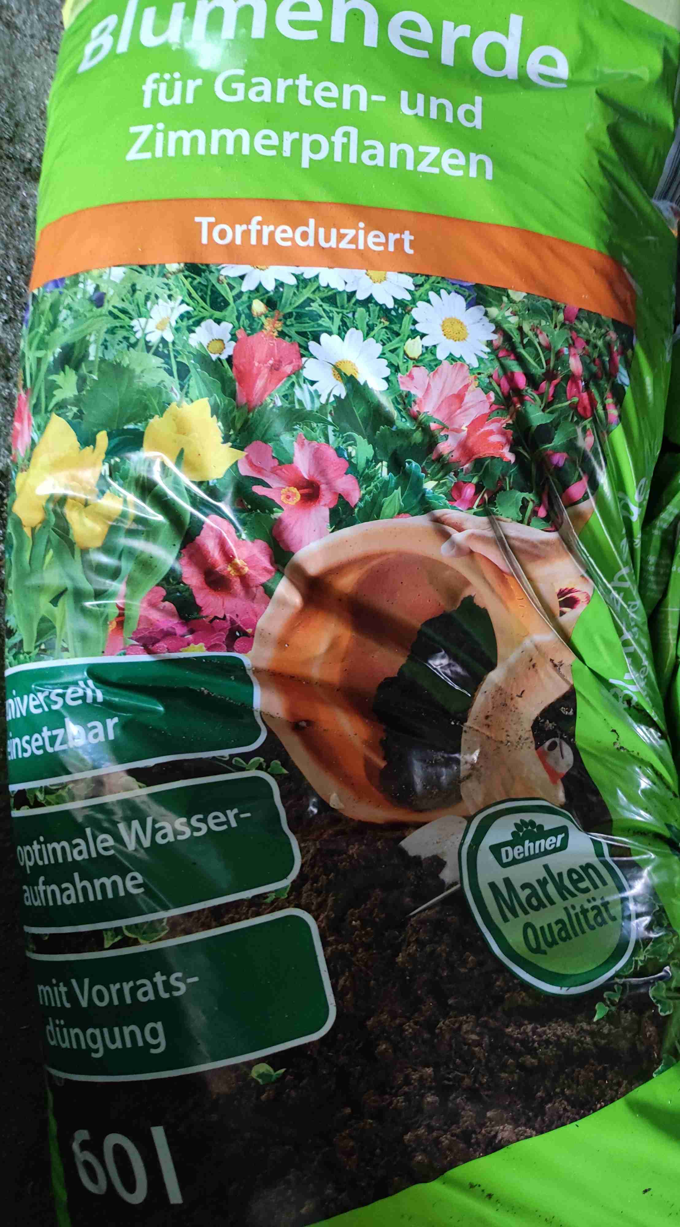 Blumenerde für Garten- und Zimmerpflanzen