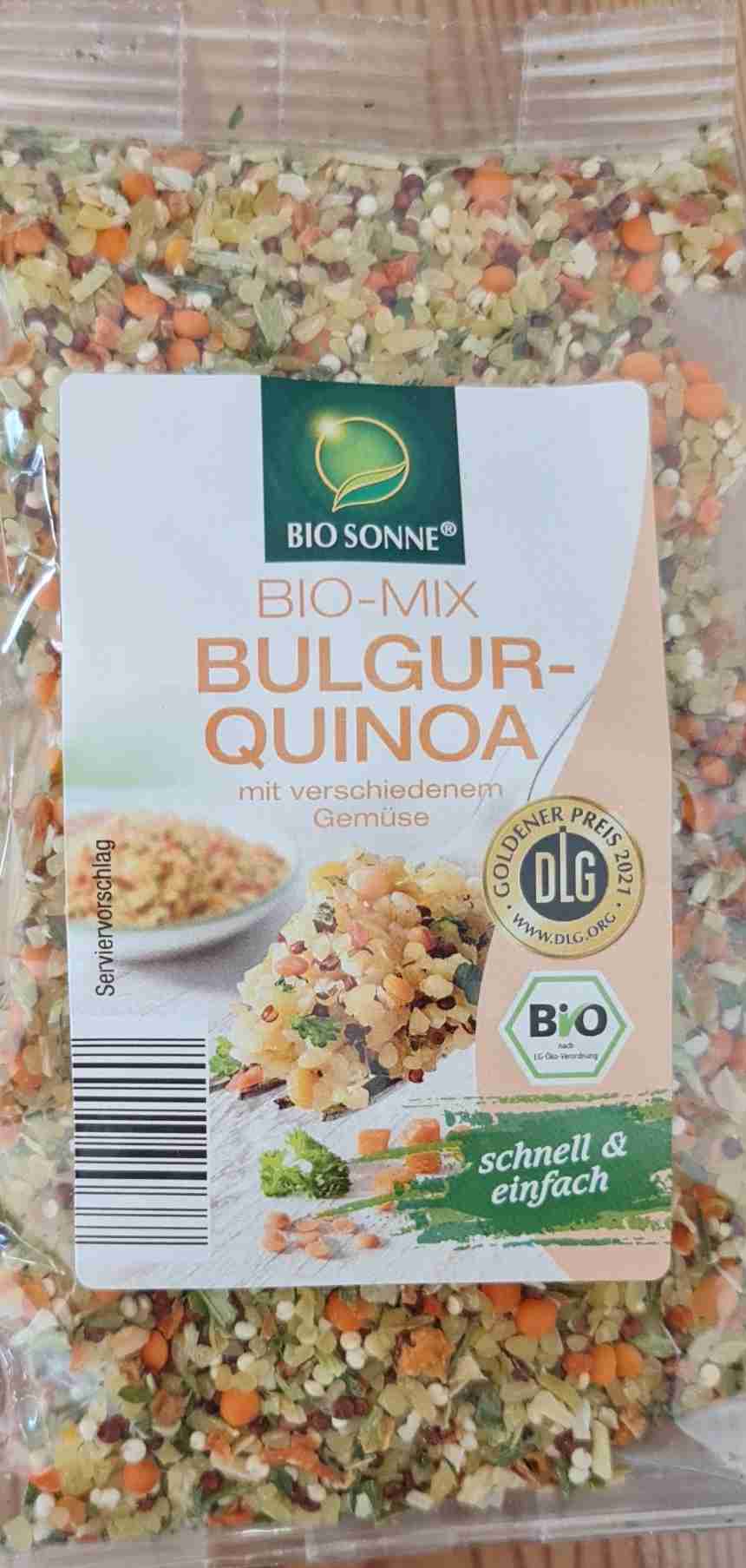 Bulgur-Quinoa mit verschiedenem Gemüse