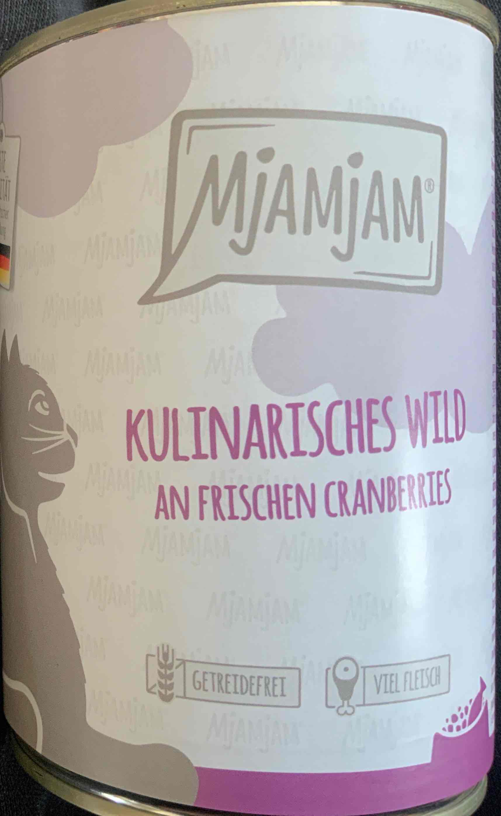 Kulinarisches Wild an frischen Cranberries