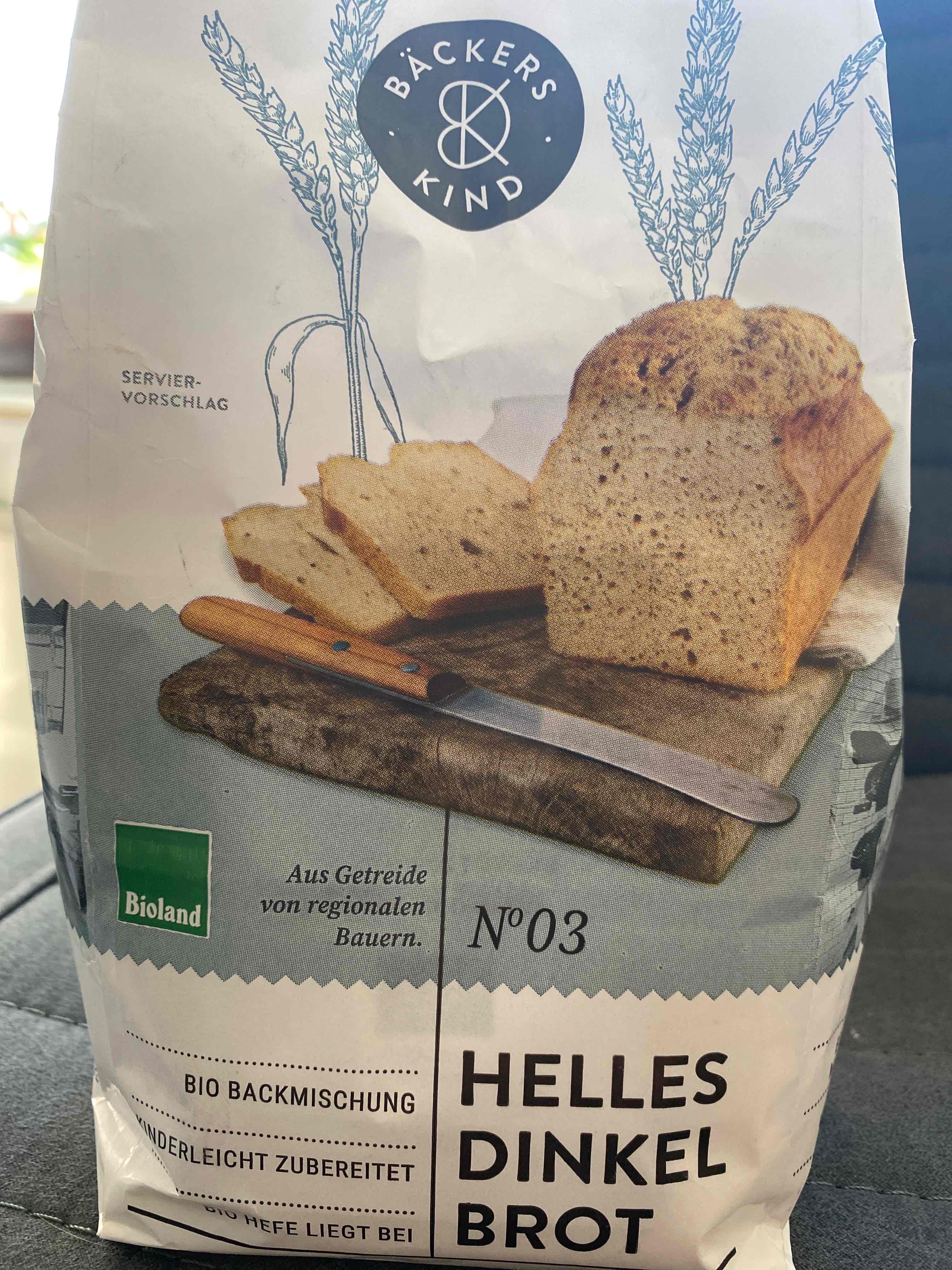 Helles Dinkel Brot