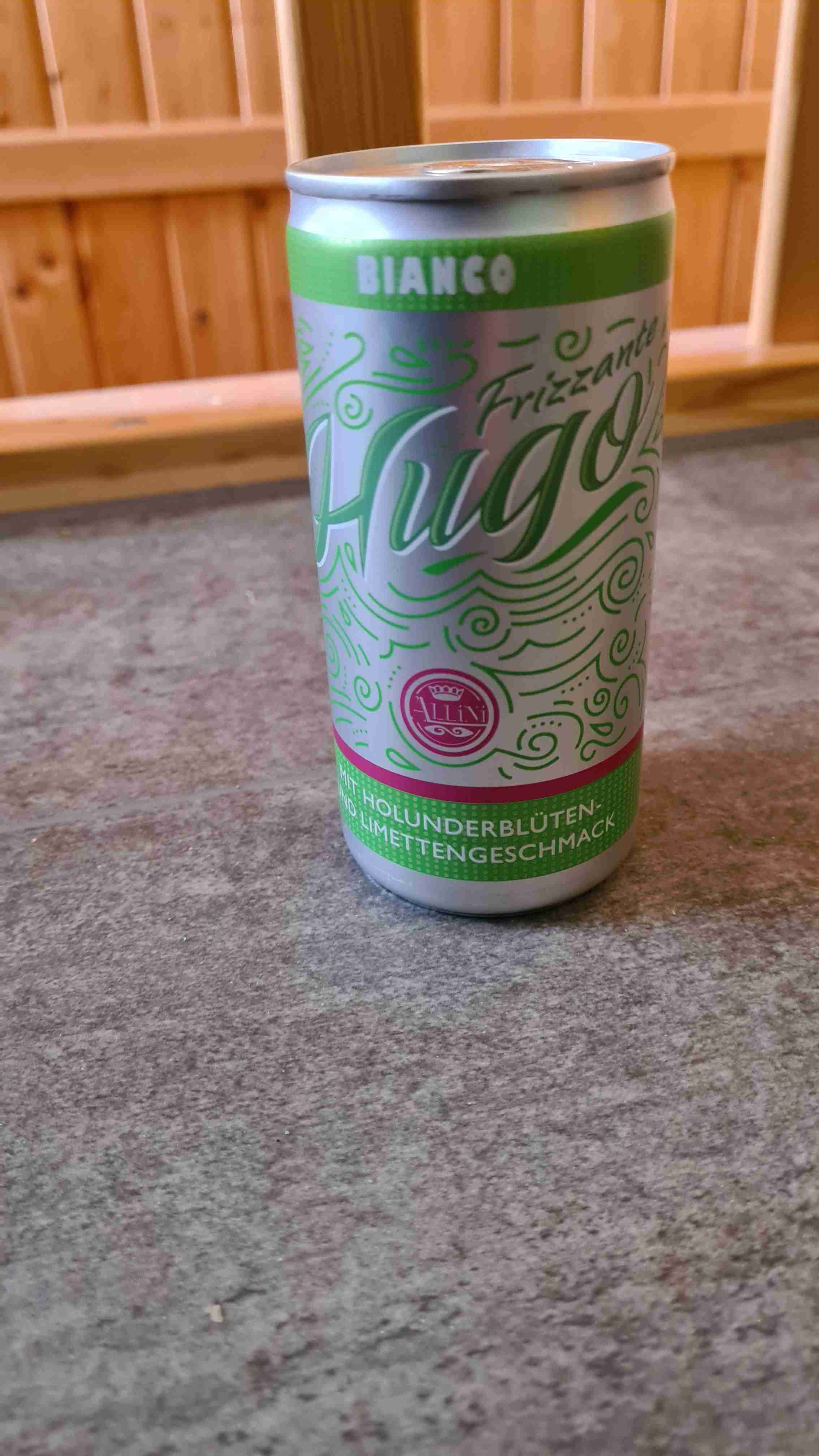 Hugo - Bianco - mit Holunderblüten- und Limettengeschmack