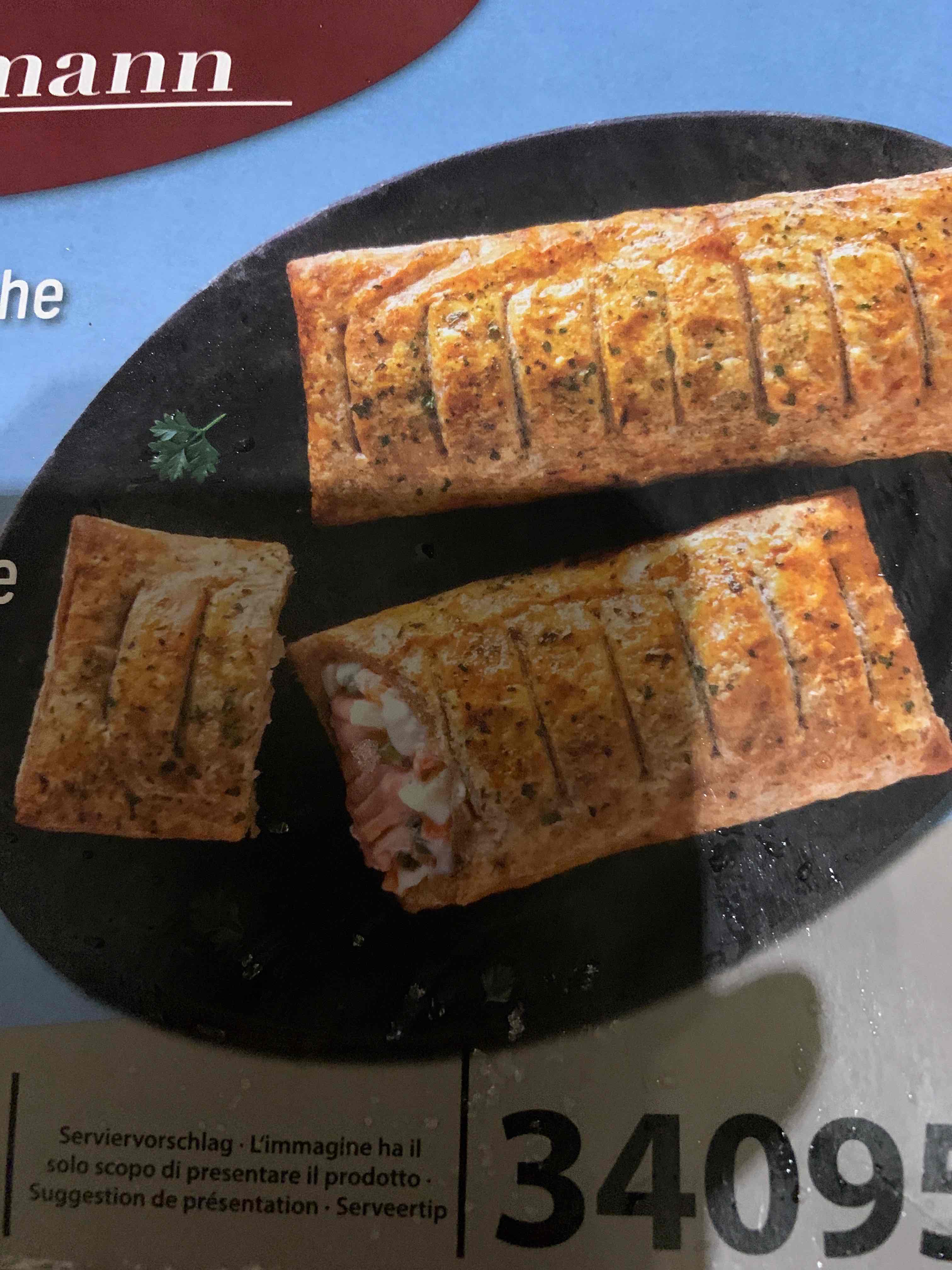 Blätterteigtasche mit Lachs