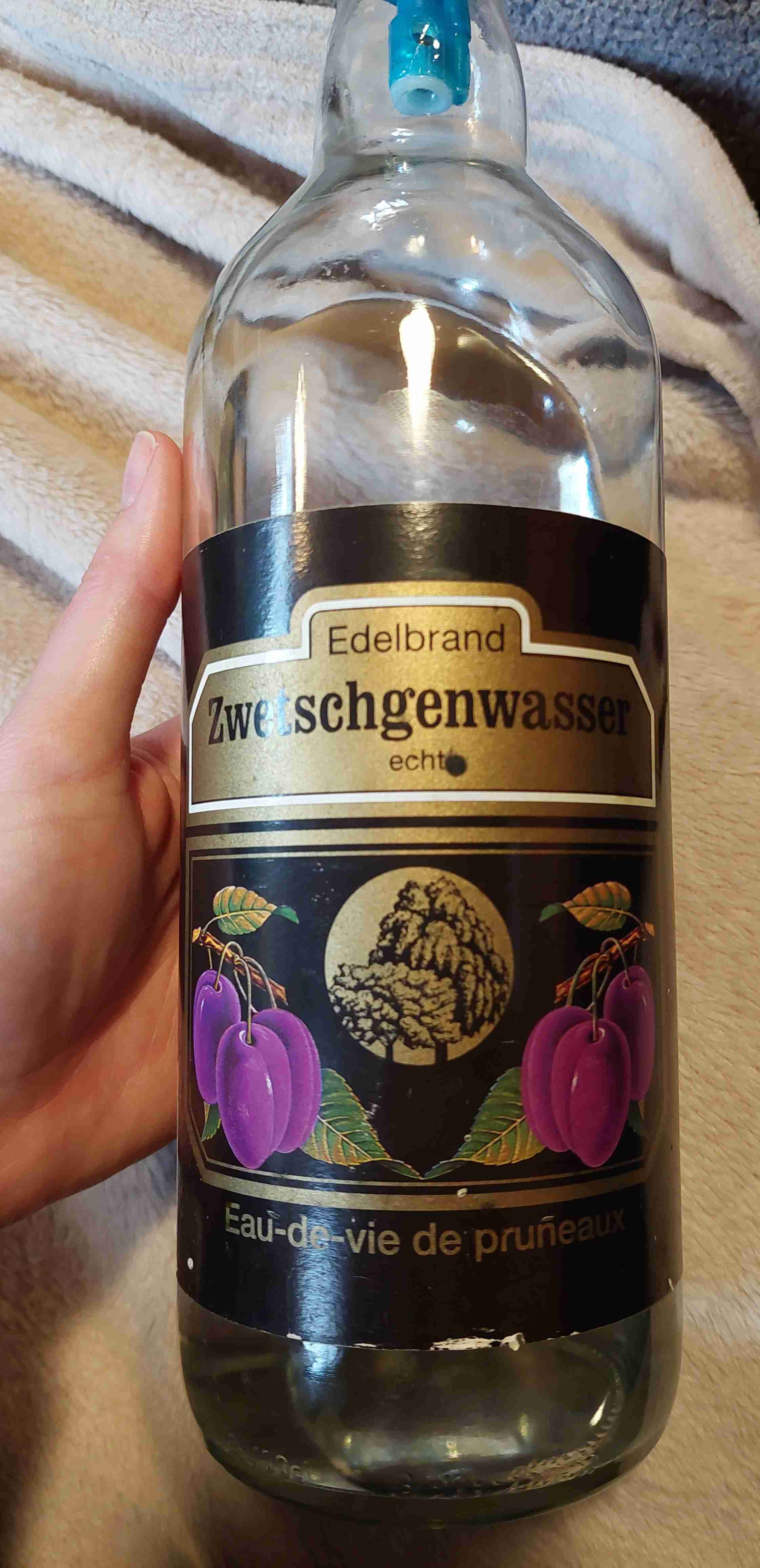 Zwetschgenwasser