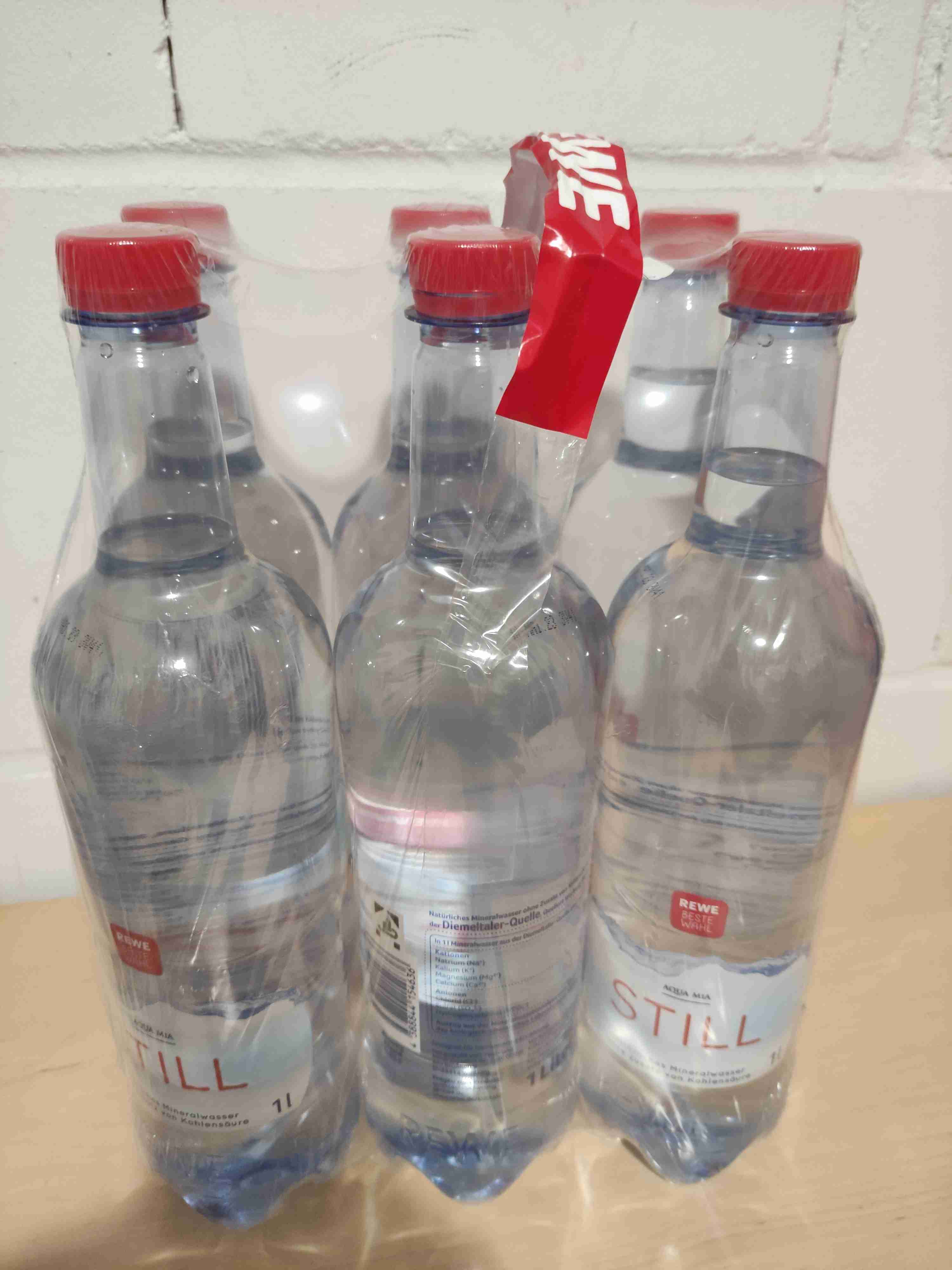 Mineralwasser still