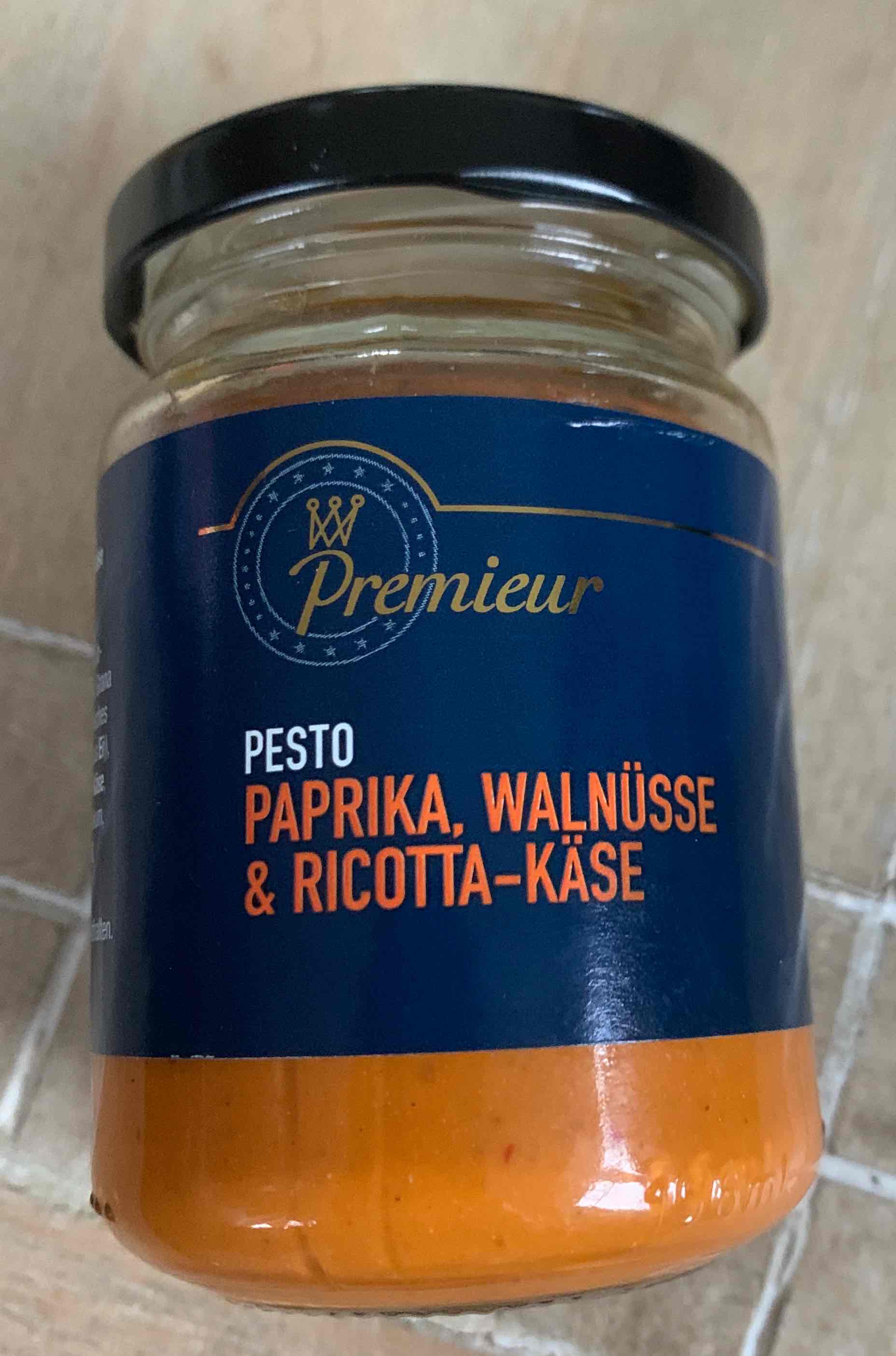 Pesto Paprika, Walnüsse & Ricotta-Käse