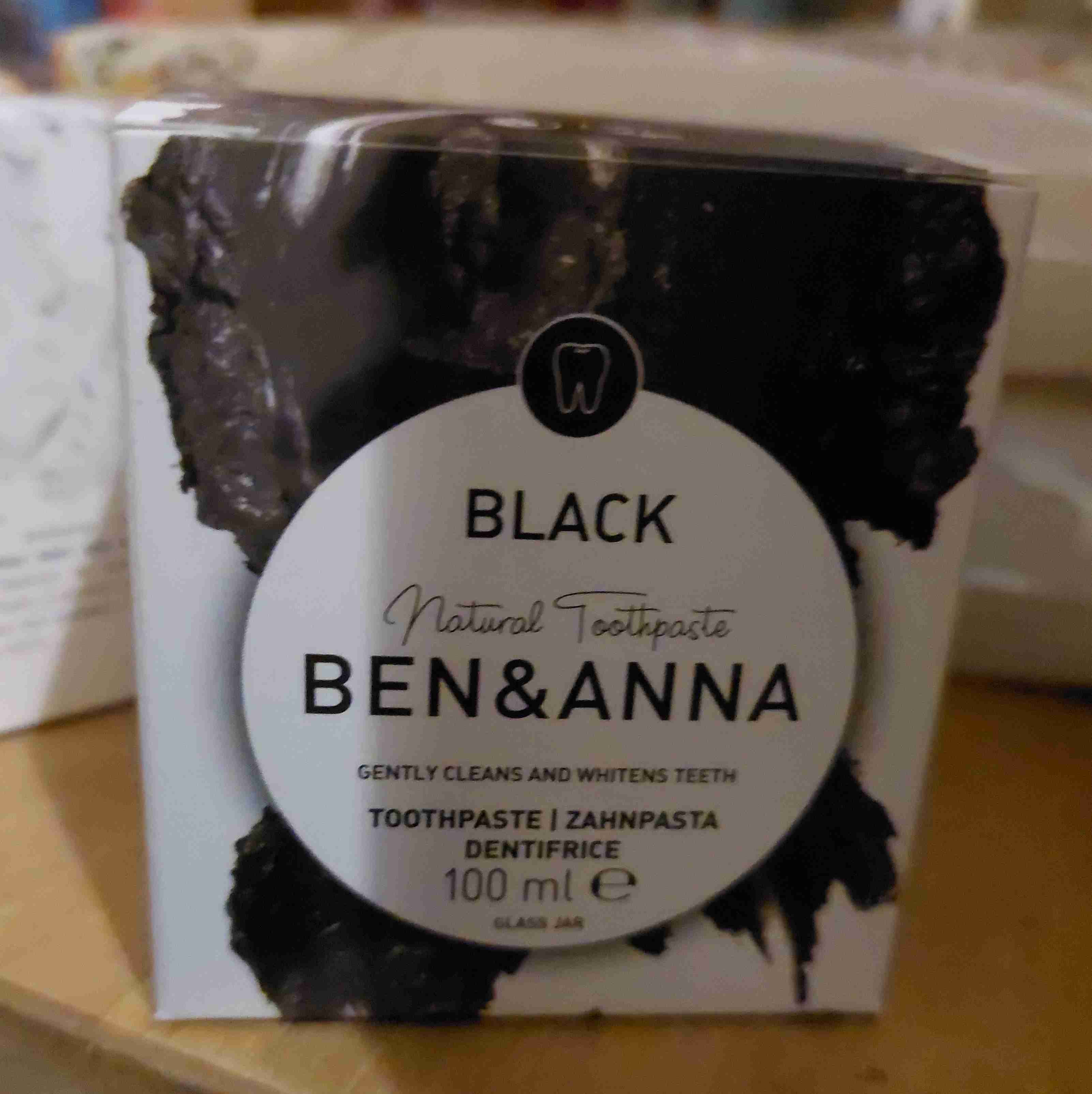Zahnpasta Black