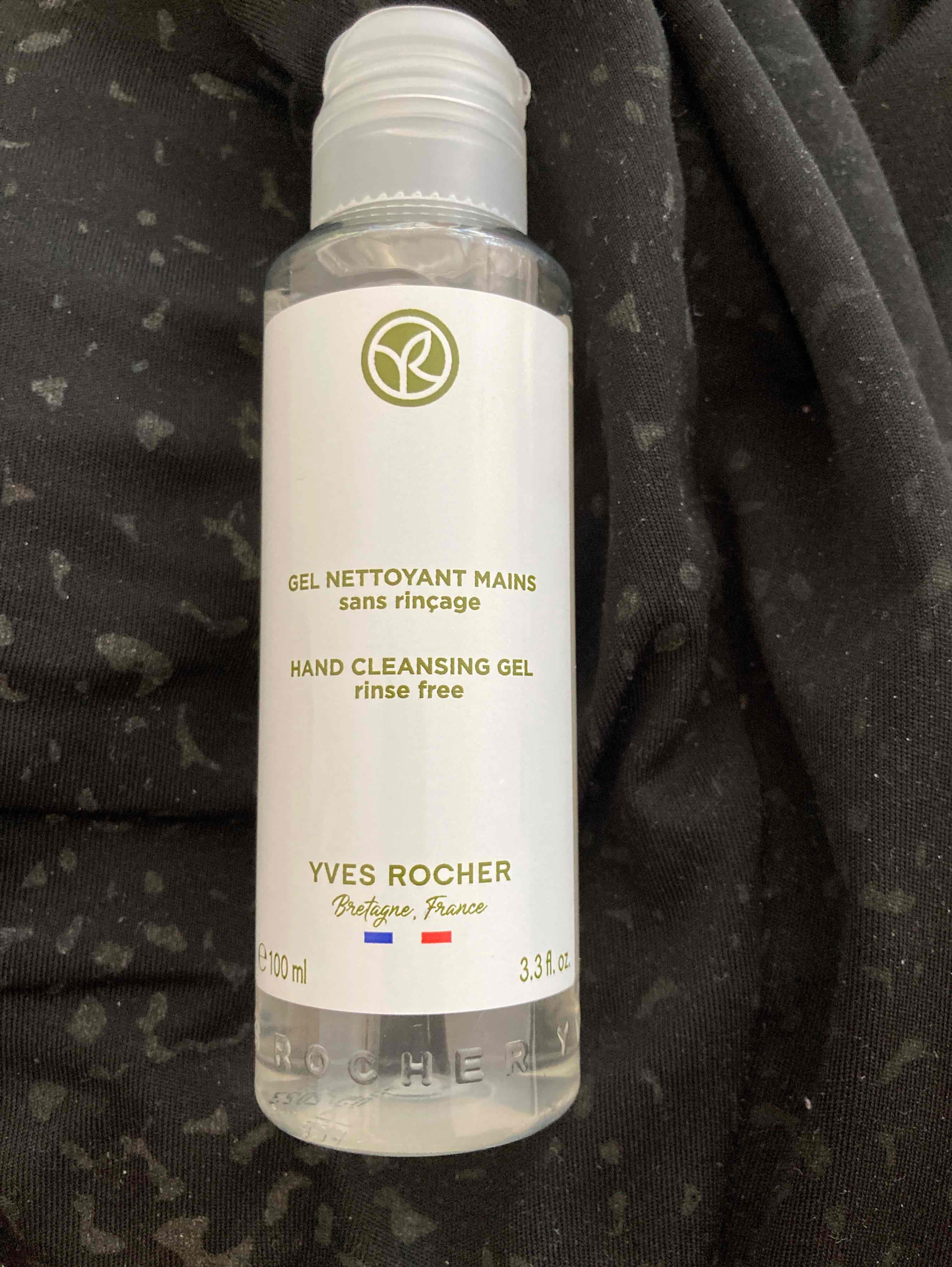 Hand cleansing gel