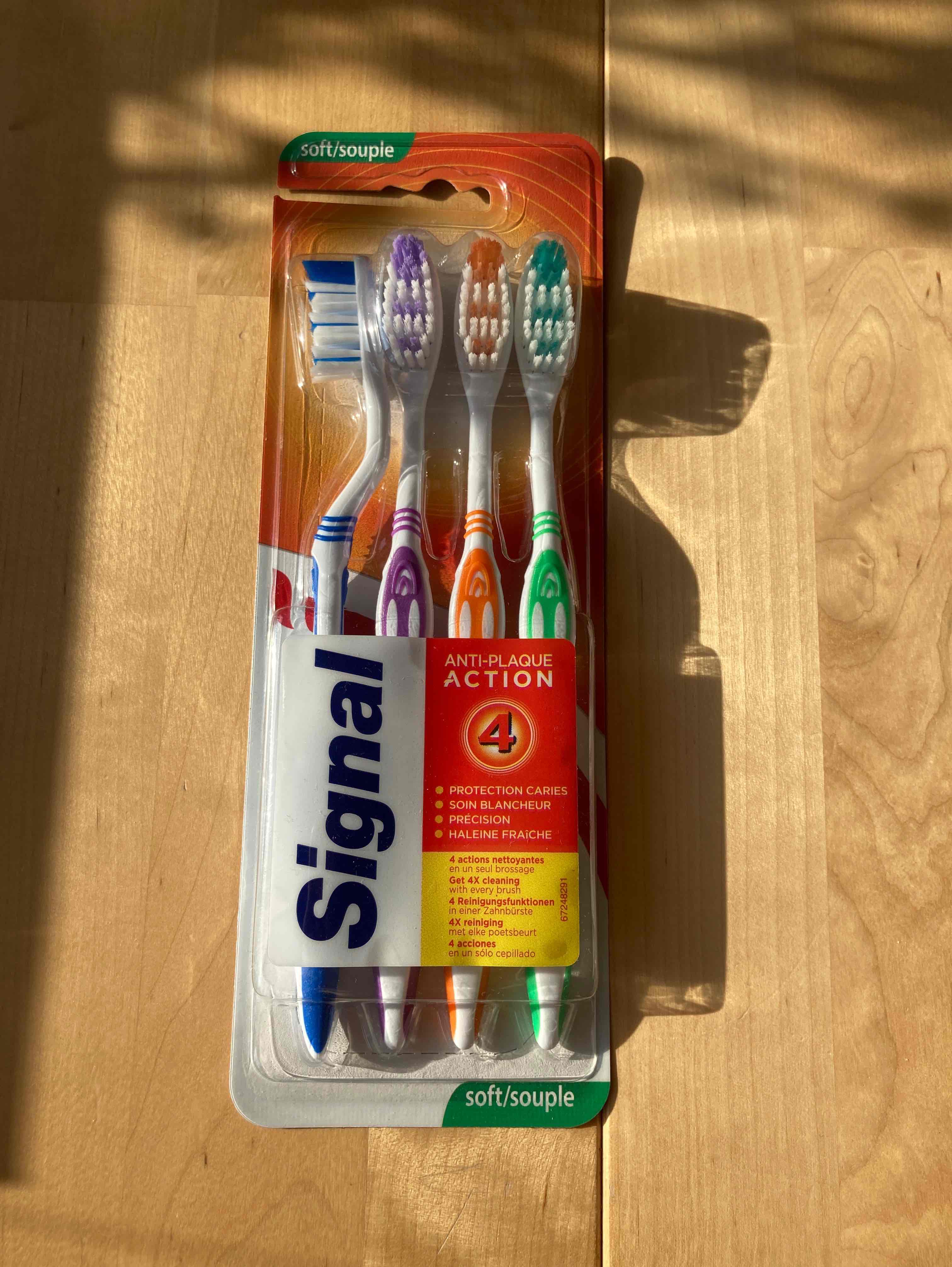 Toothbrush soft anti-plague action 4