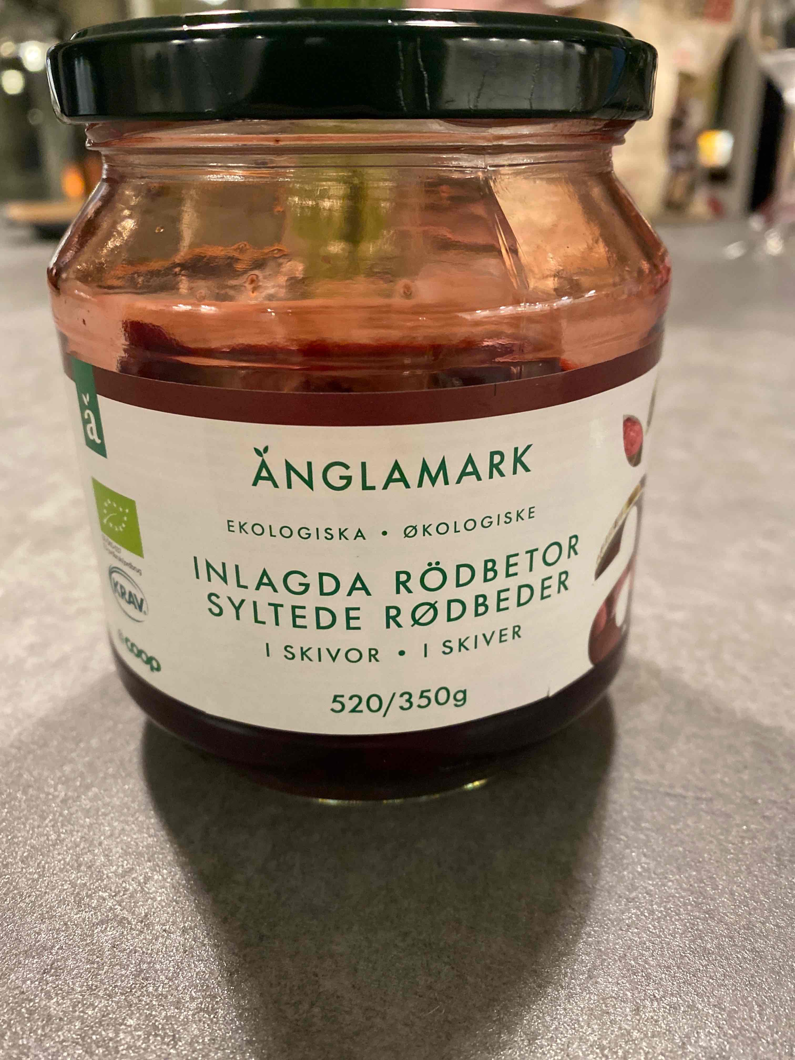 Inlagda rödbetor