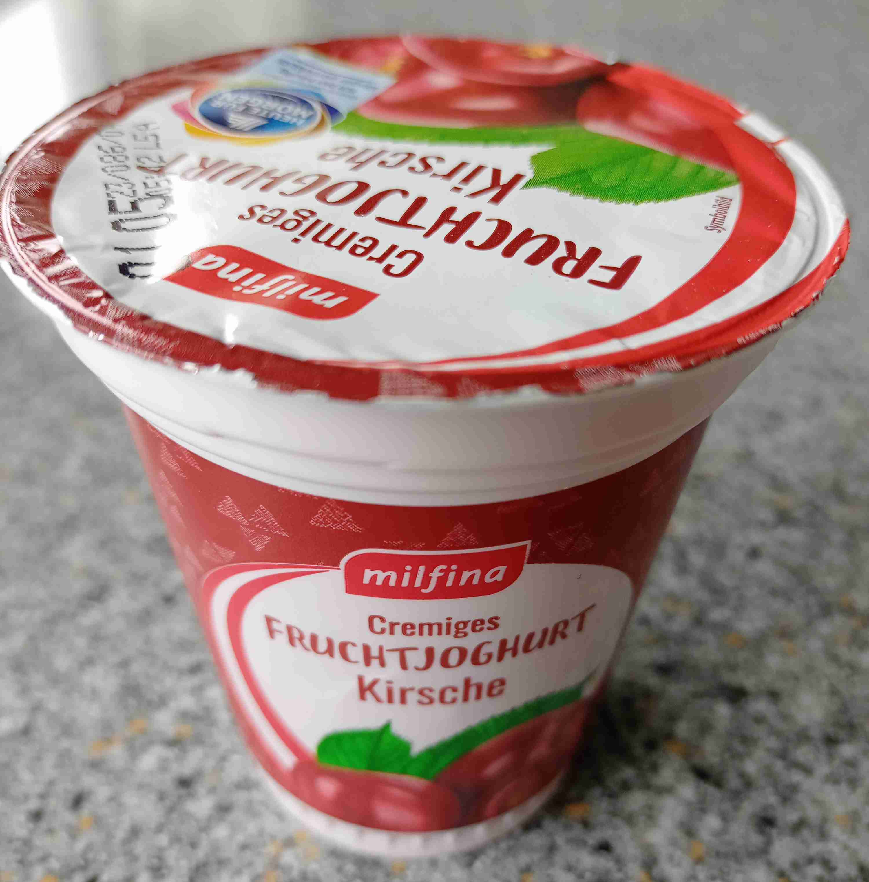 Fruchtjoghurt Kirsche