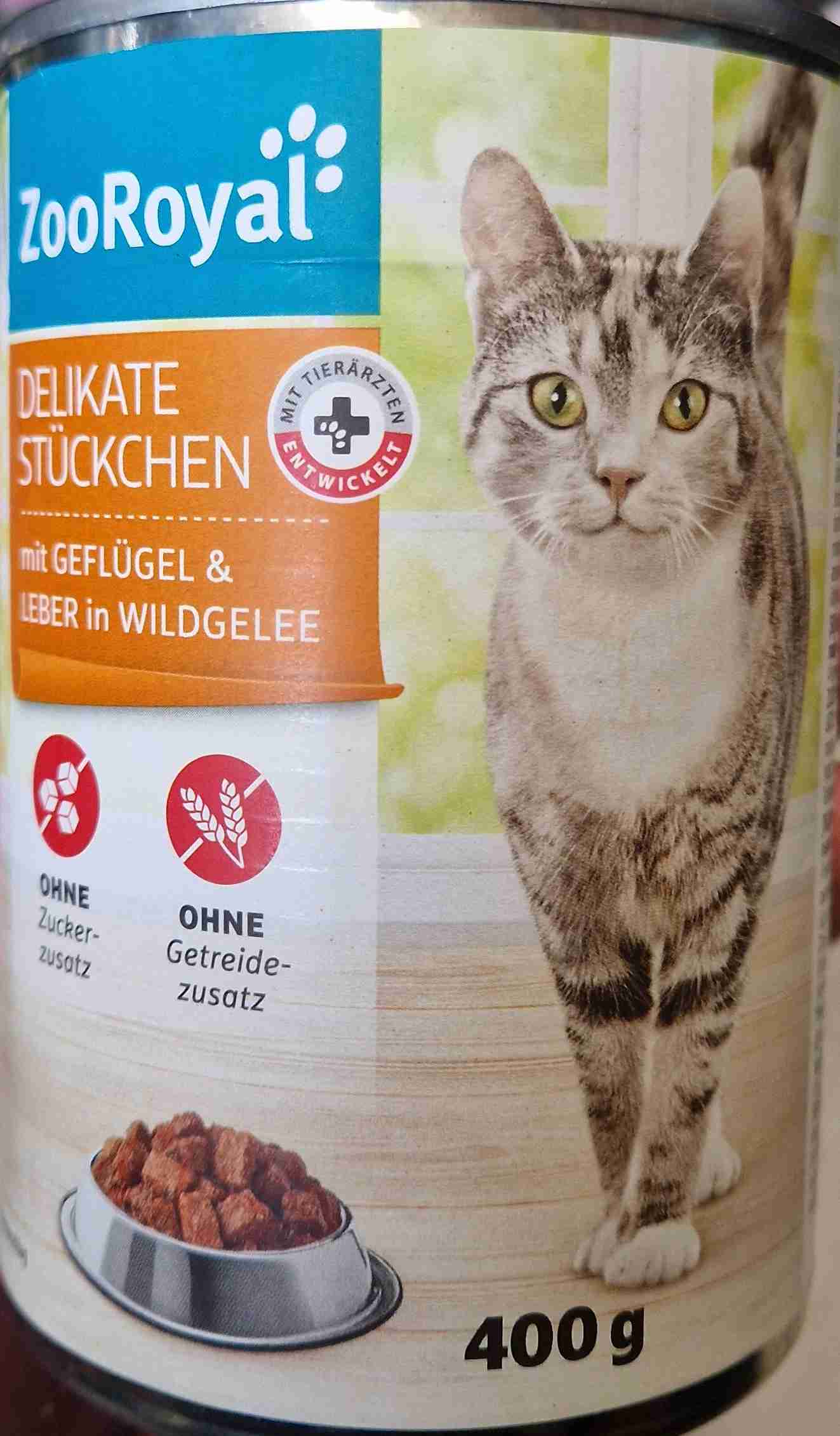 Delikate Stückchen  Geflügel und Leber in Wildgelee