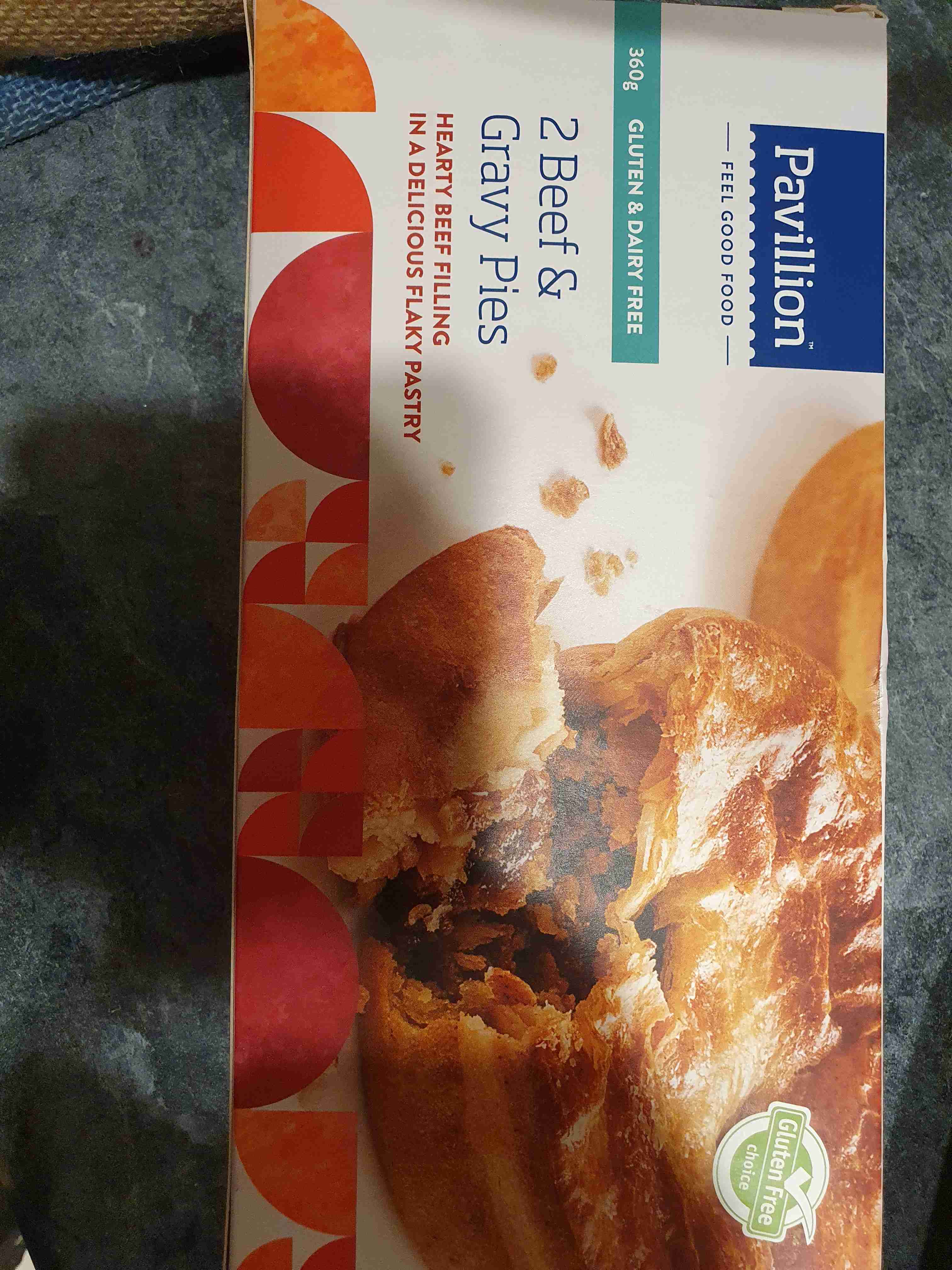 Beef and gravy pies