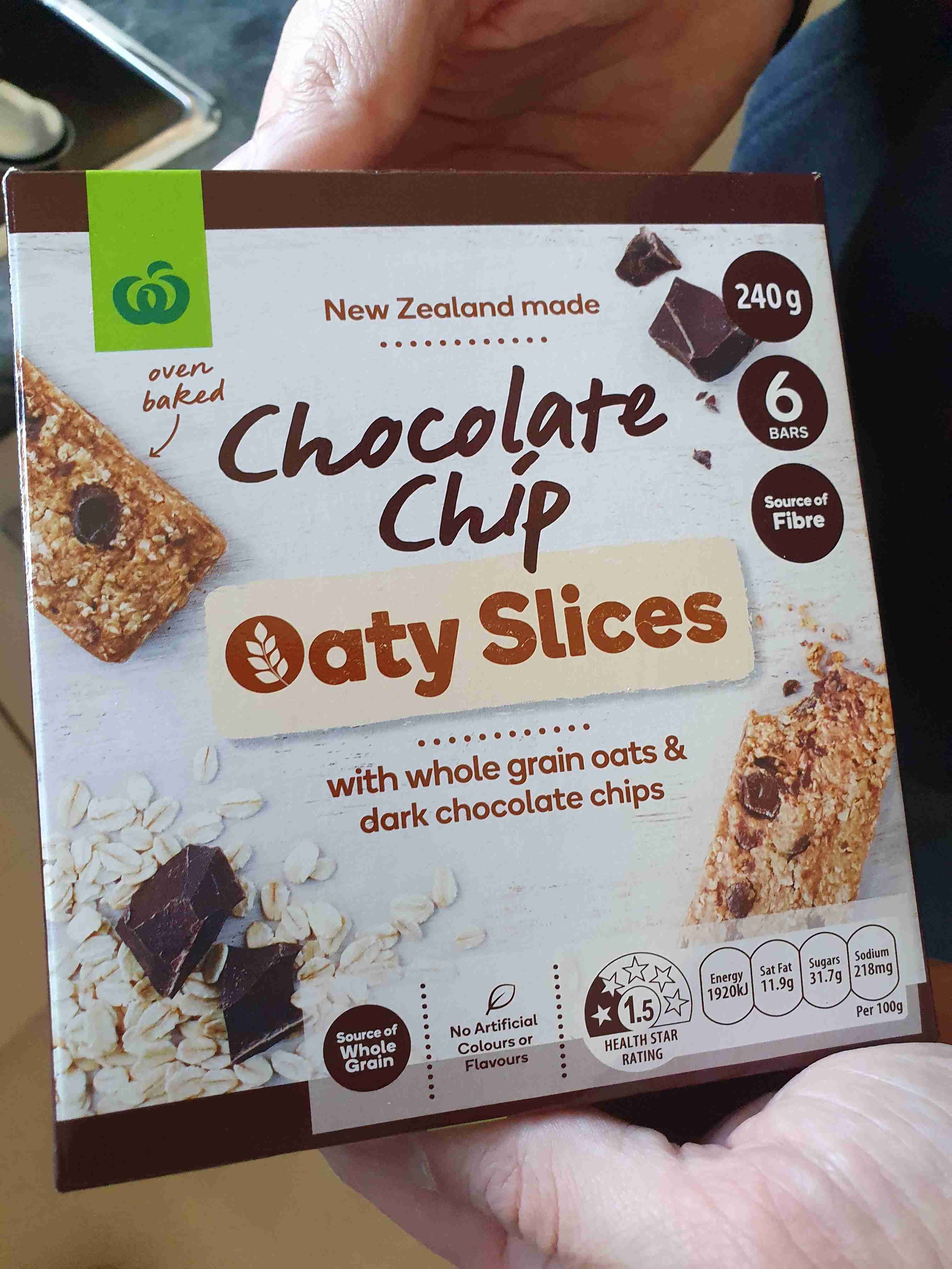 Chocolate chip muesli bars