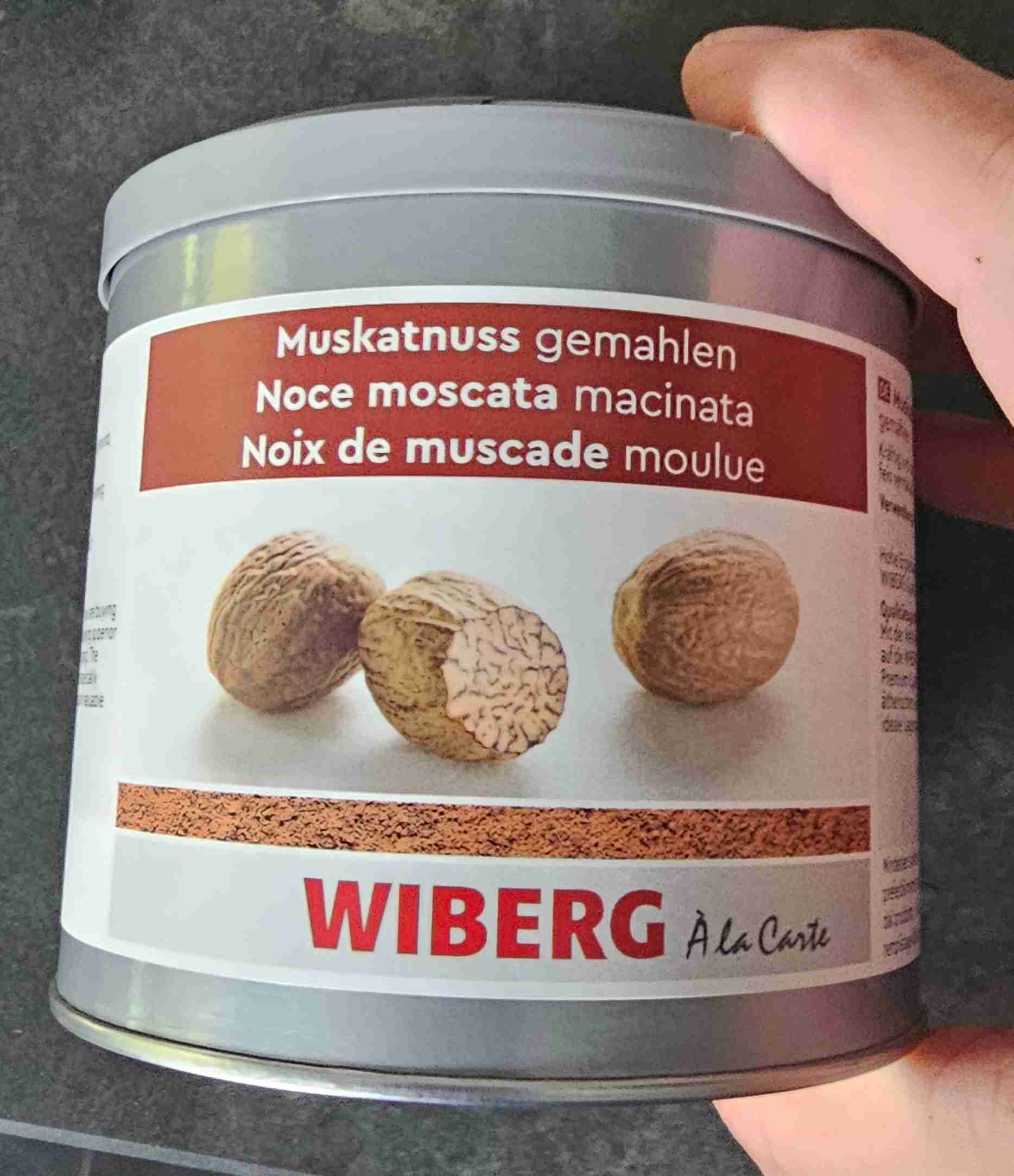 Muskatnuss gemahlen