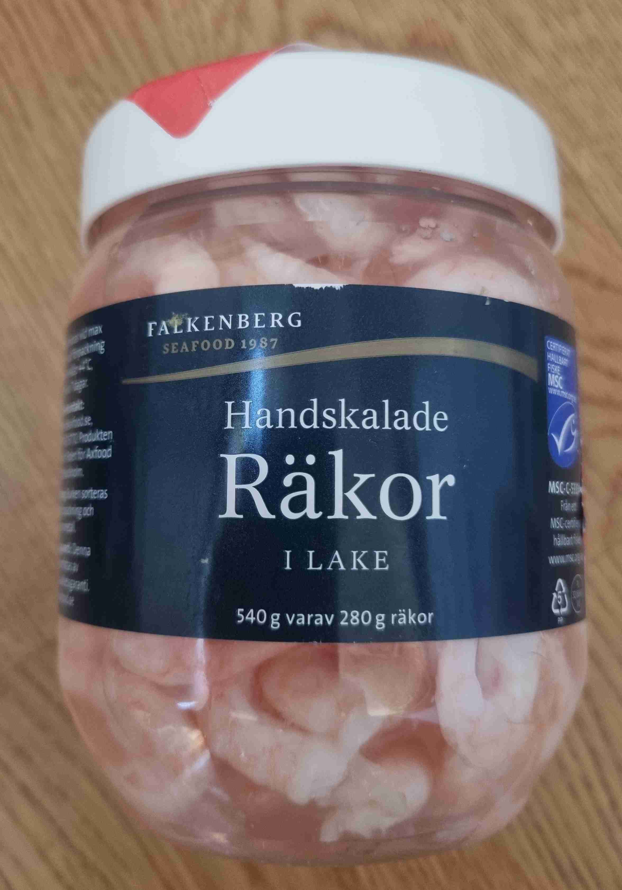 Handskalade räkor i lake