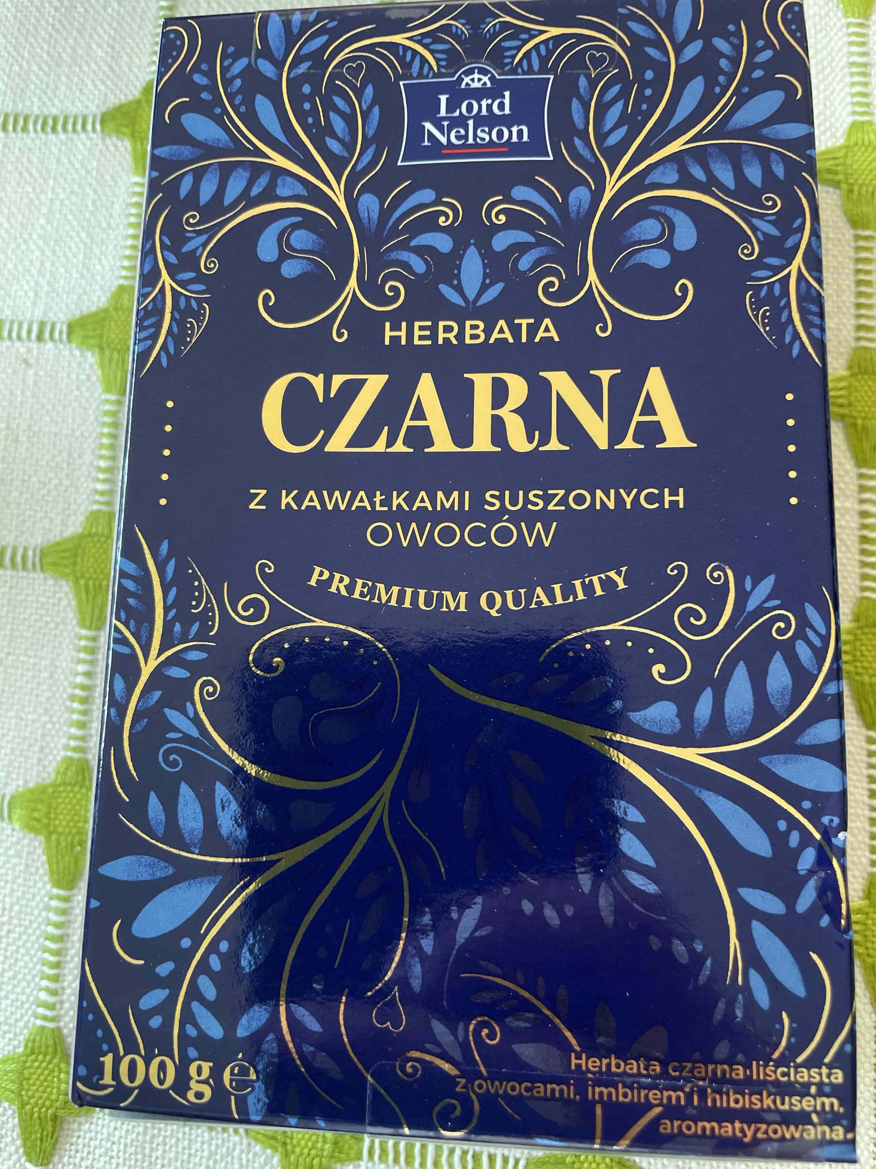 Herbata czarna z kawałkami owoców