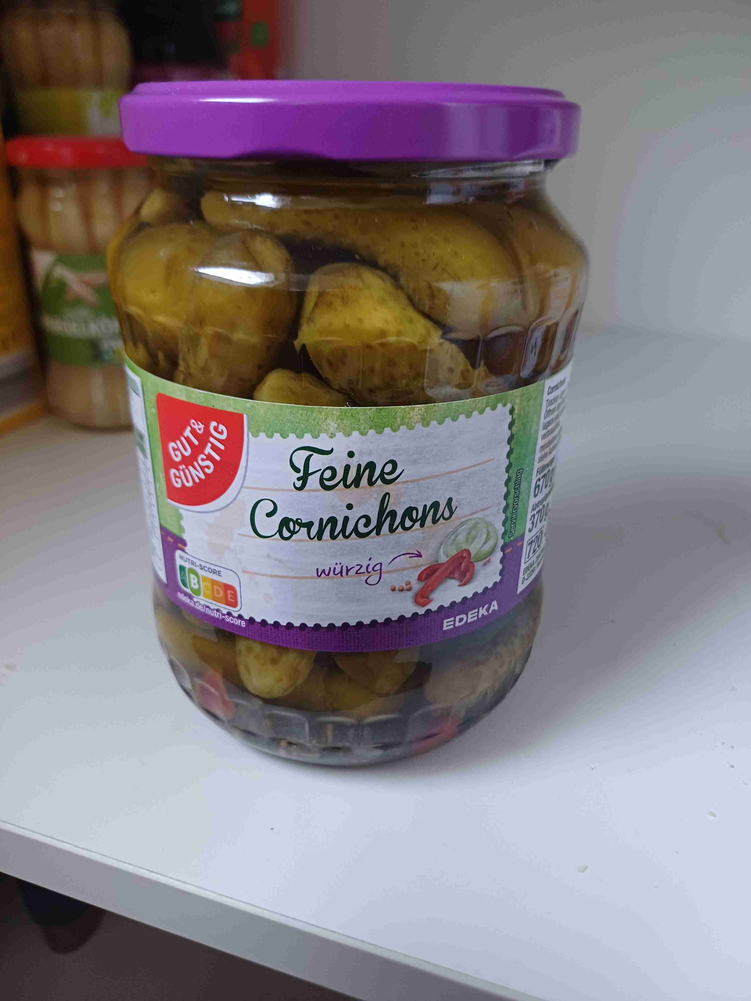 Feine Cornichons würzig