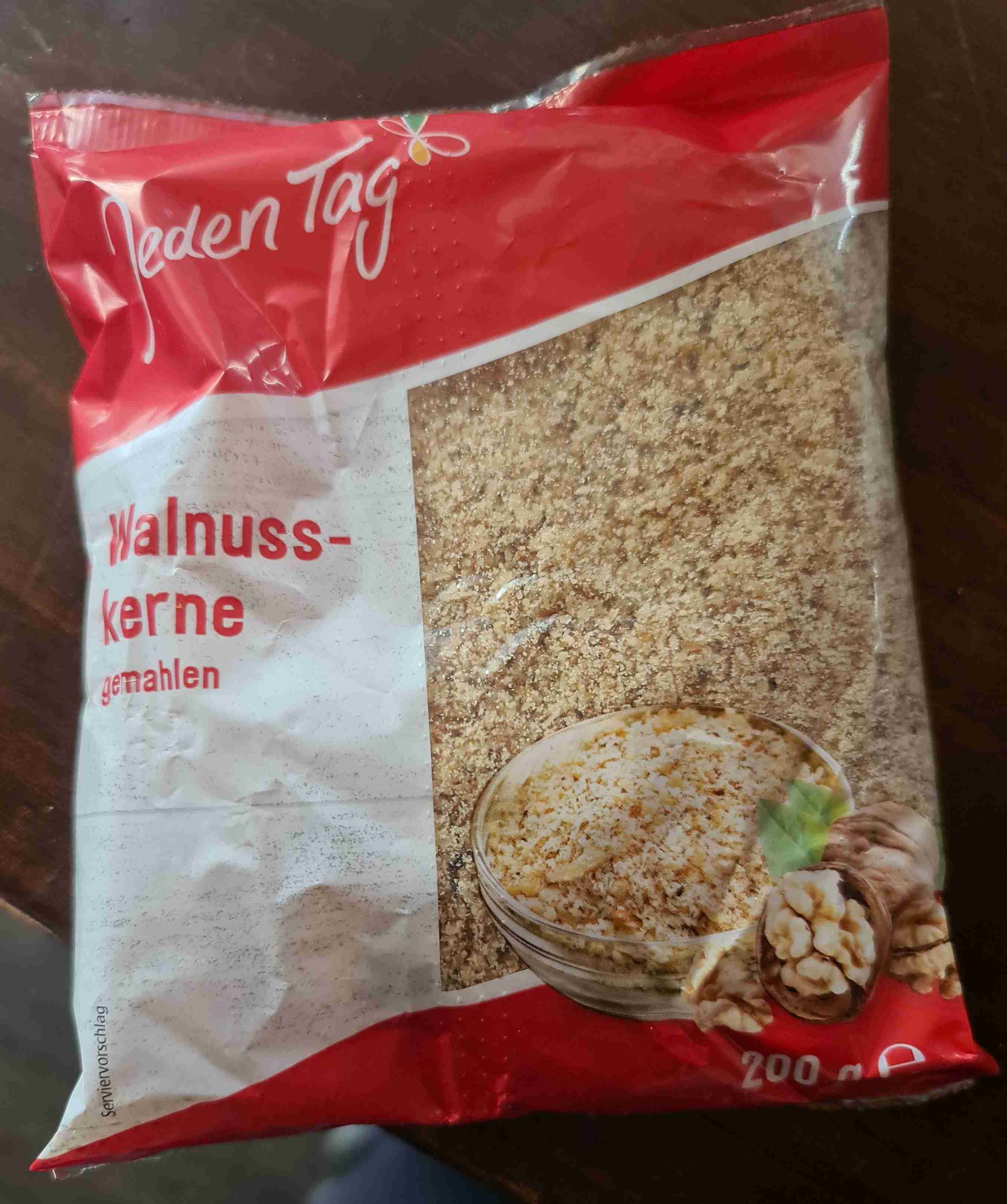 Walnusskerne gemahlen
