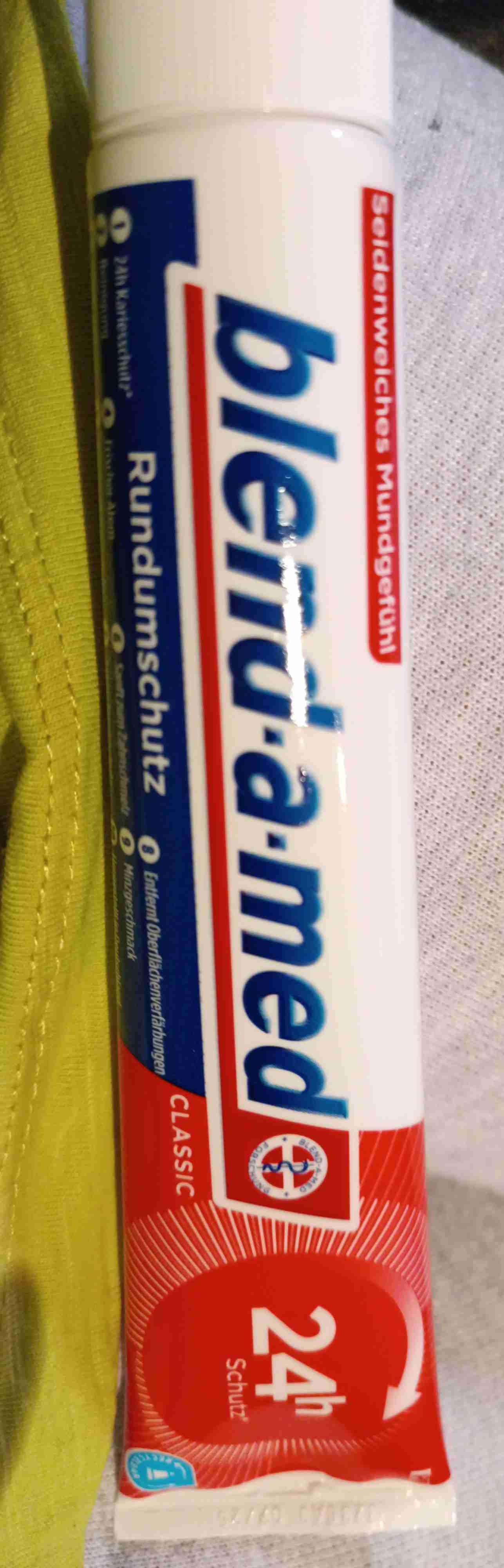 Blend a med zahncreme