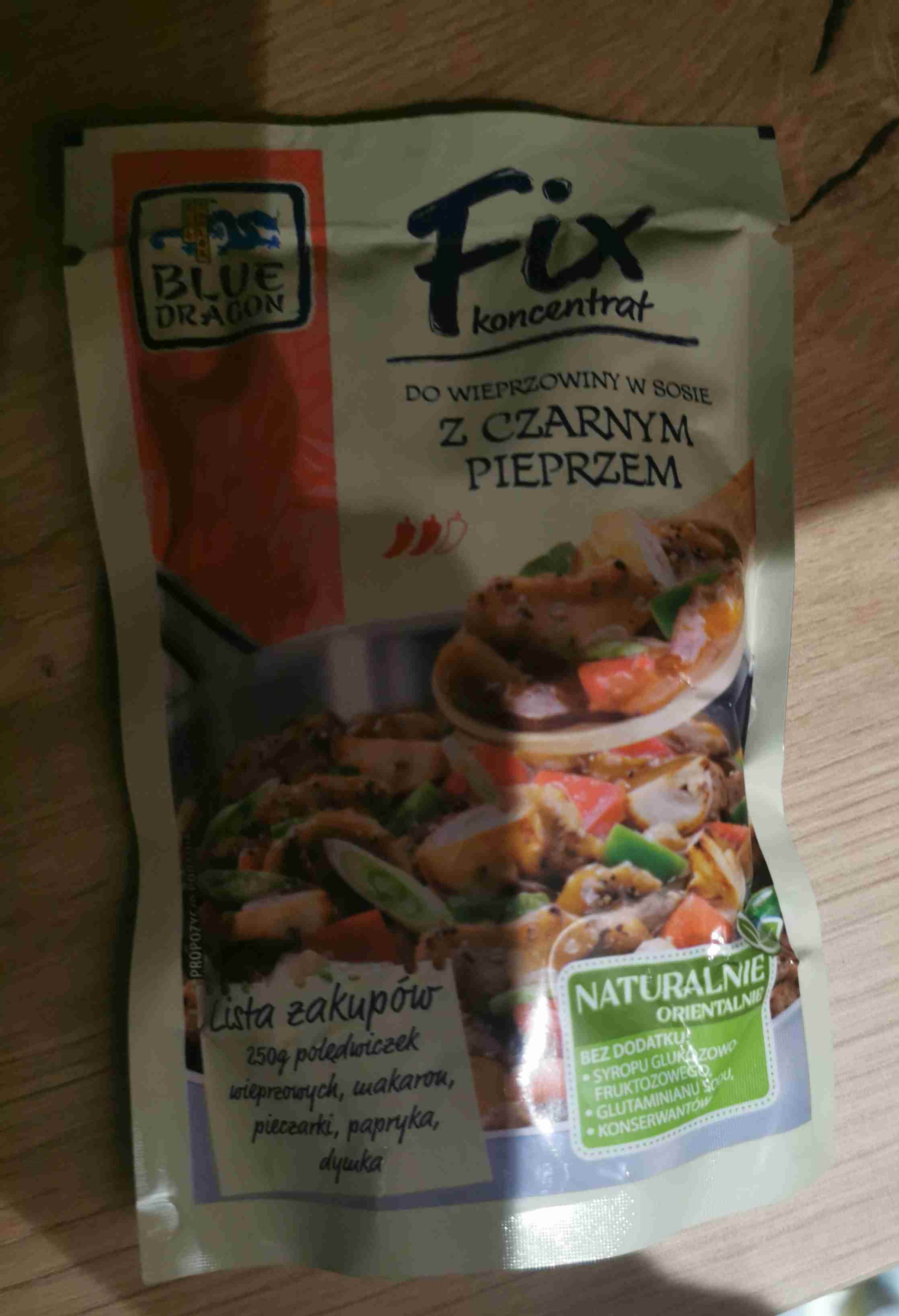 Fix Z czarnym pieprzem