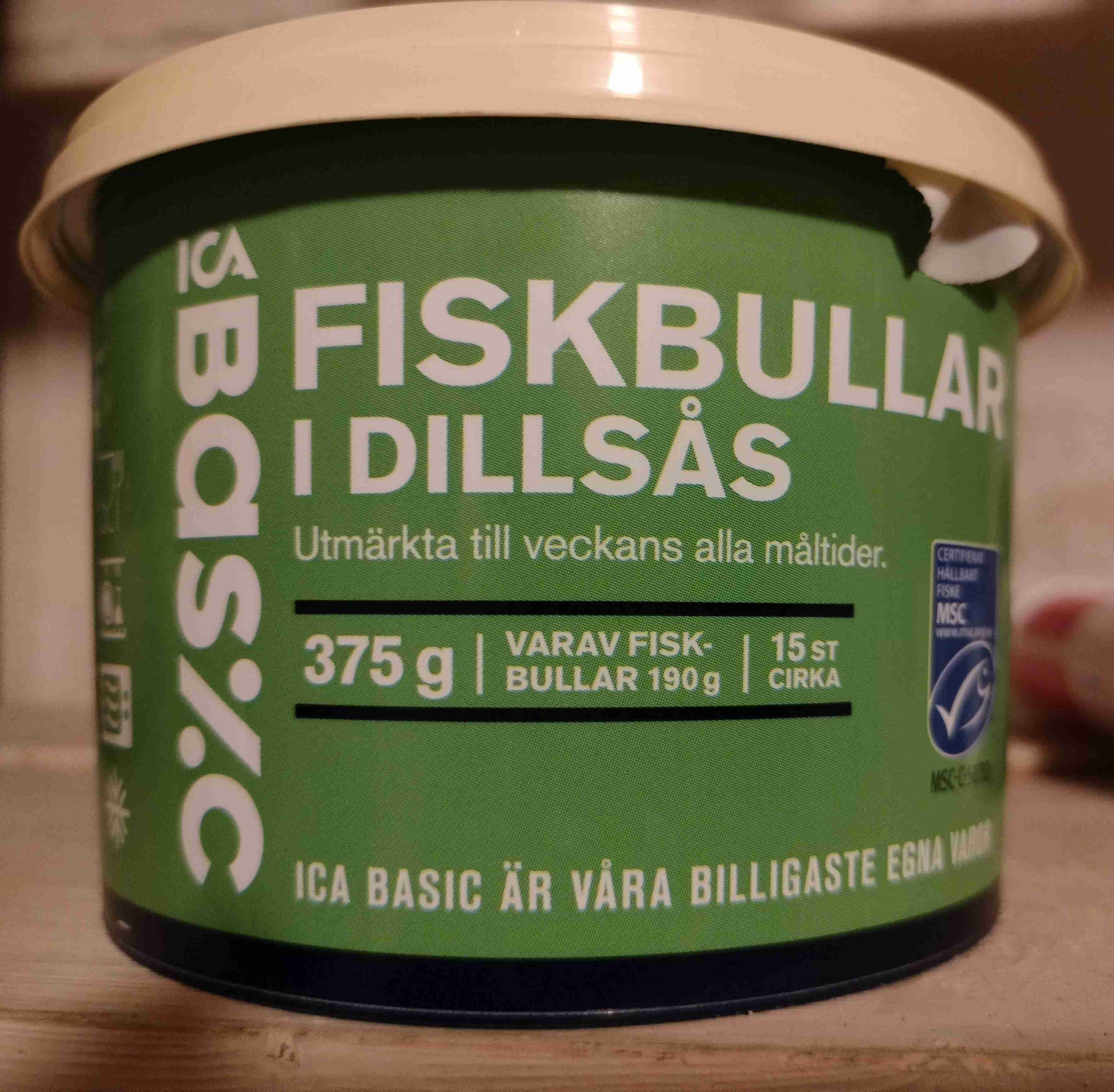 Fiskbullar i dillsås