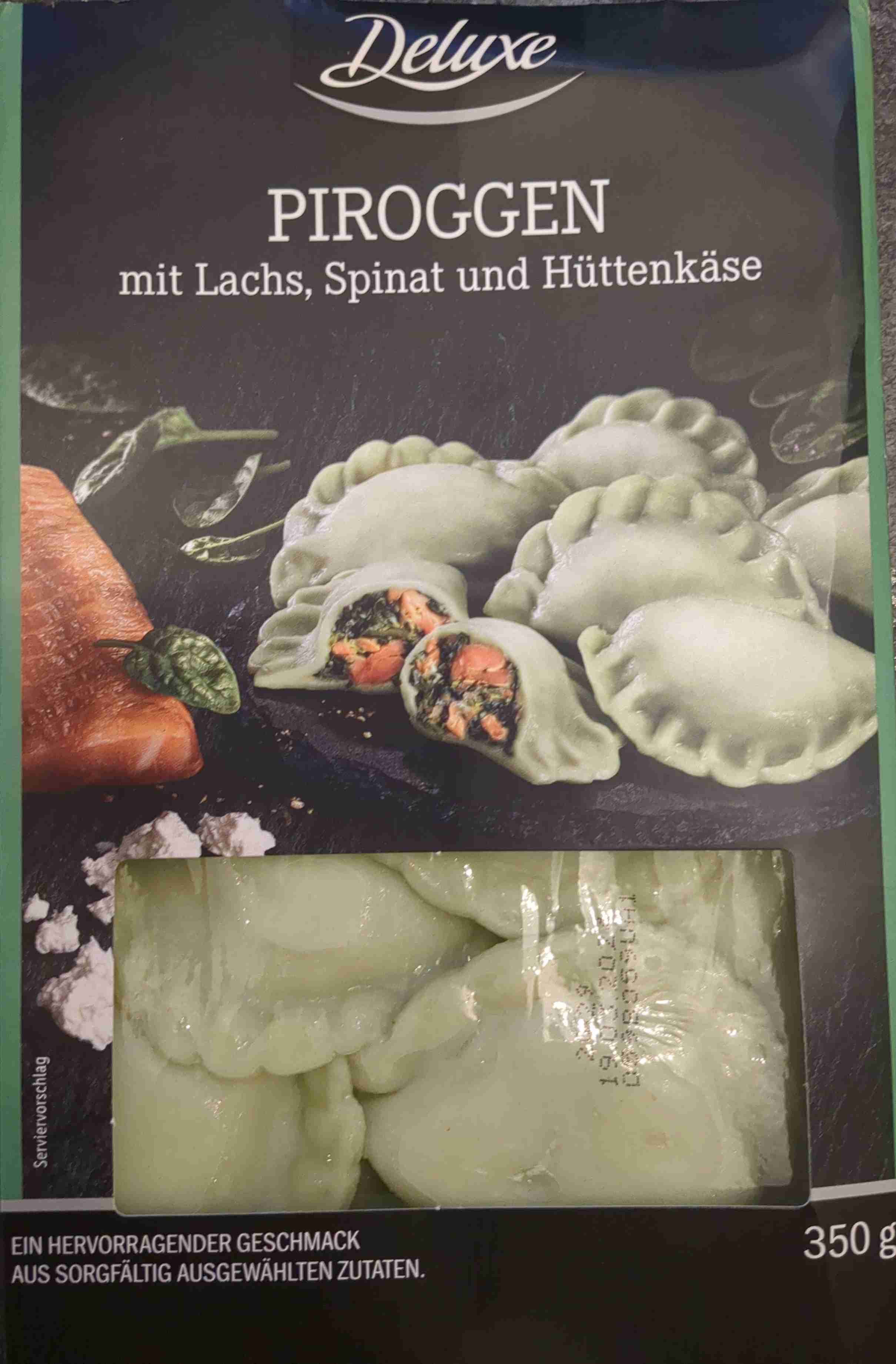 Piroggen mit Lachs, Spinat und Hüttenkäse