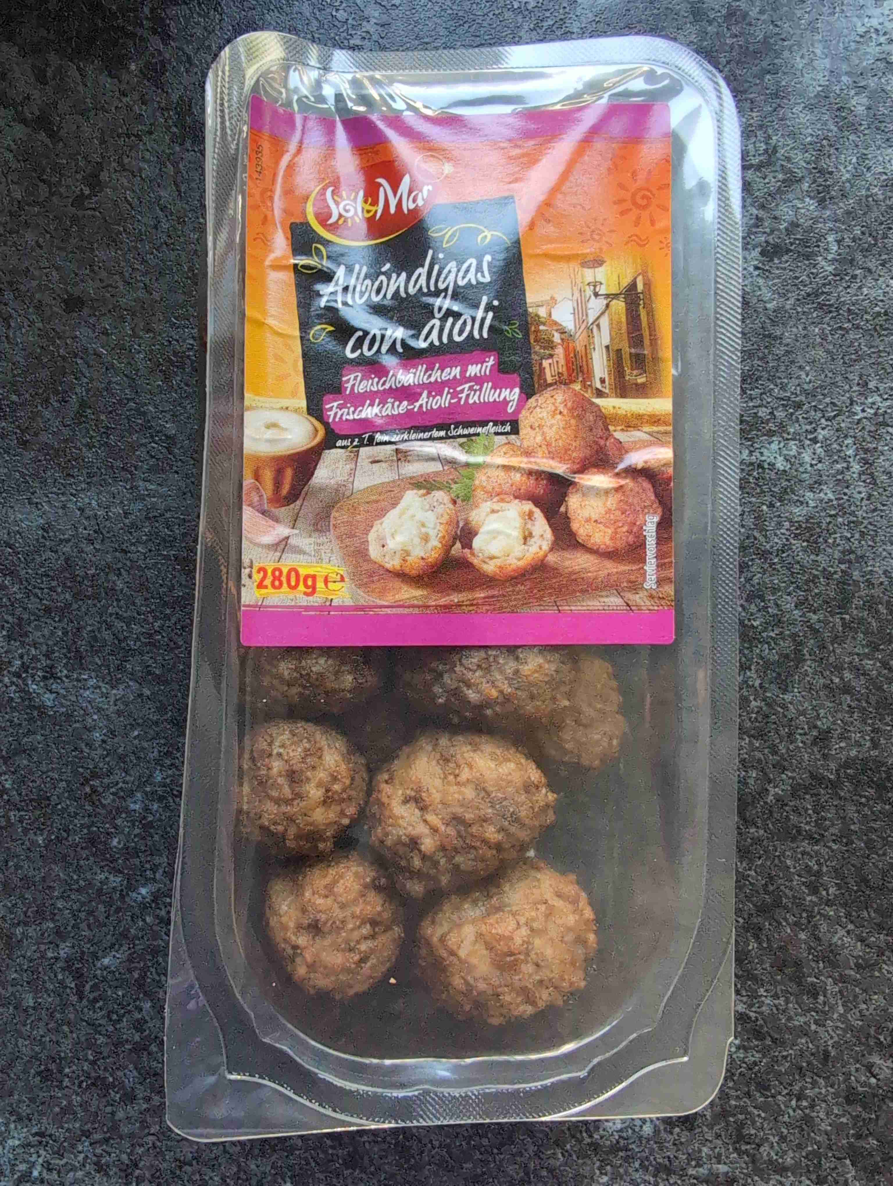 Albóndigas con aioli