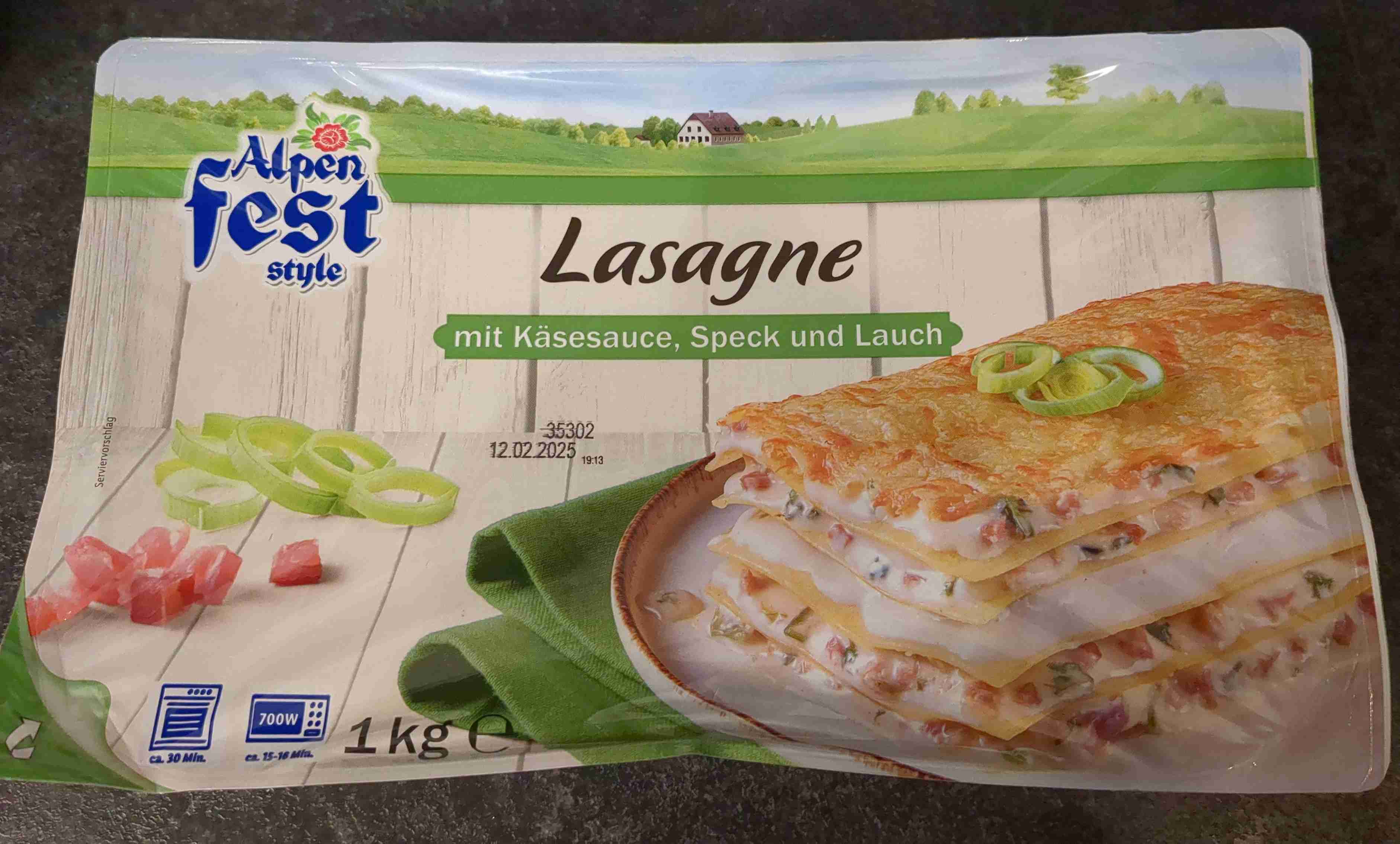 Lasagne mit Käsesauce, Speck und Lauch 