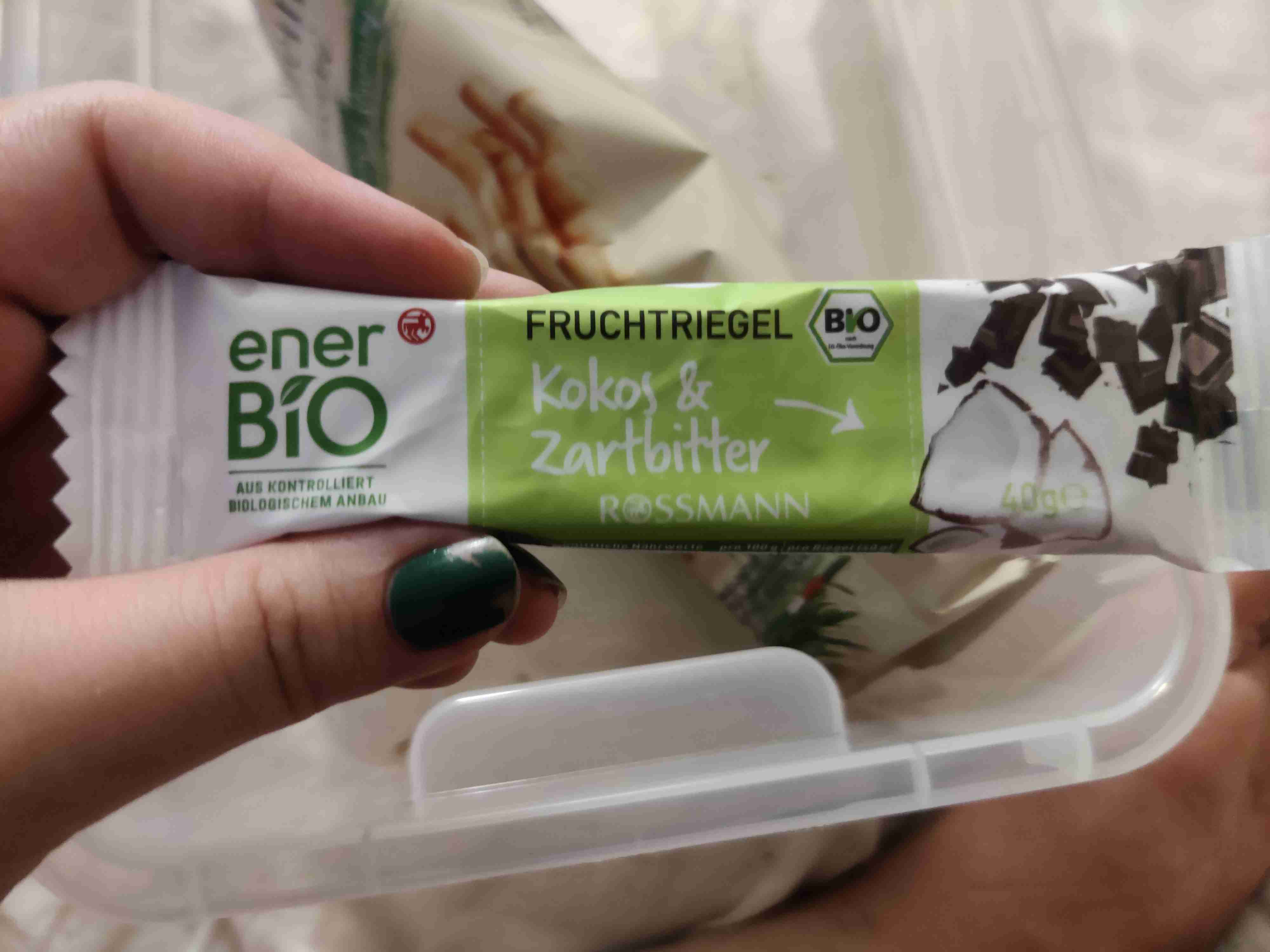 Fruchtriegel:Zartbitter und kokos