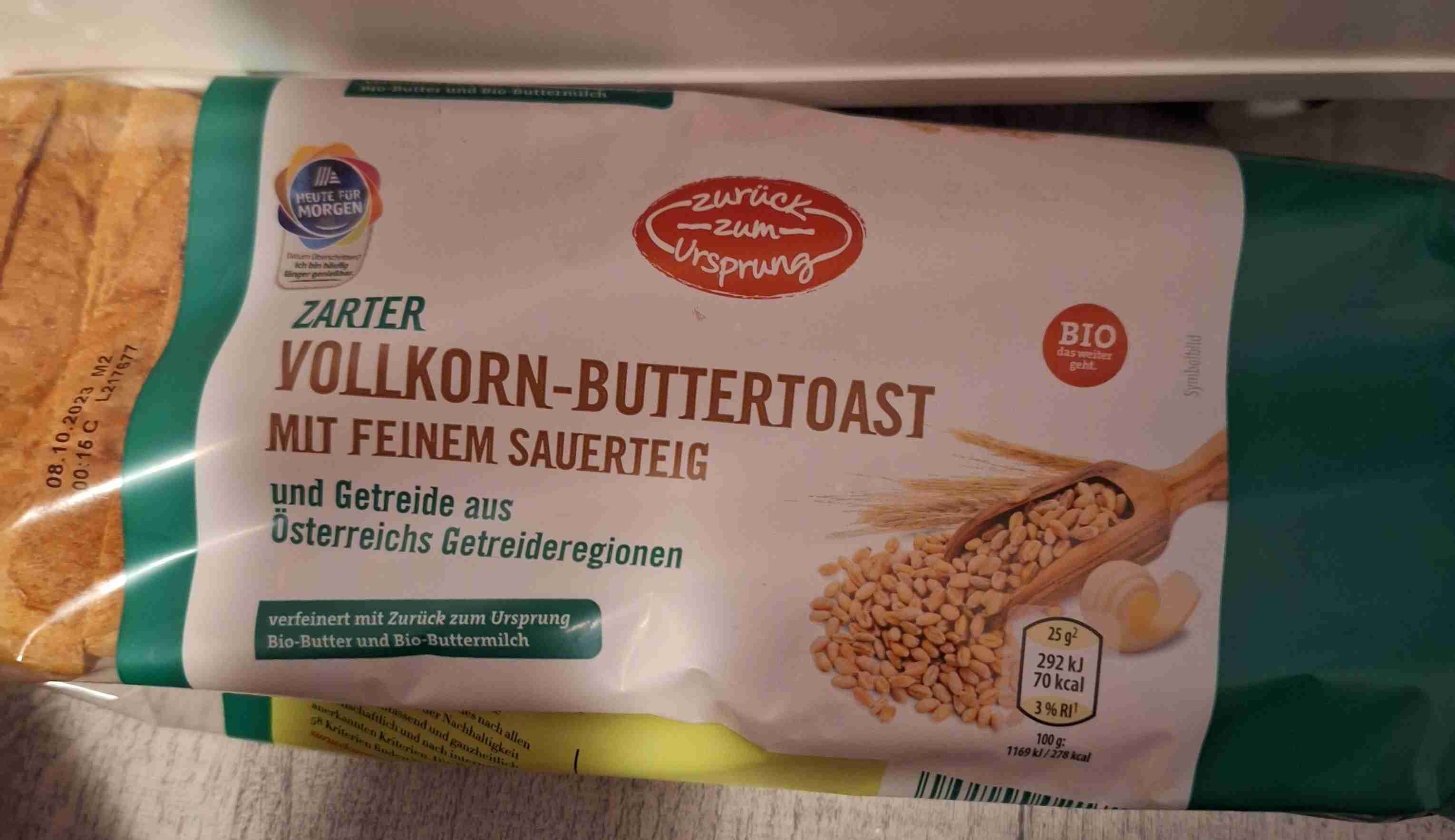 Vollkorn-Buttertoast