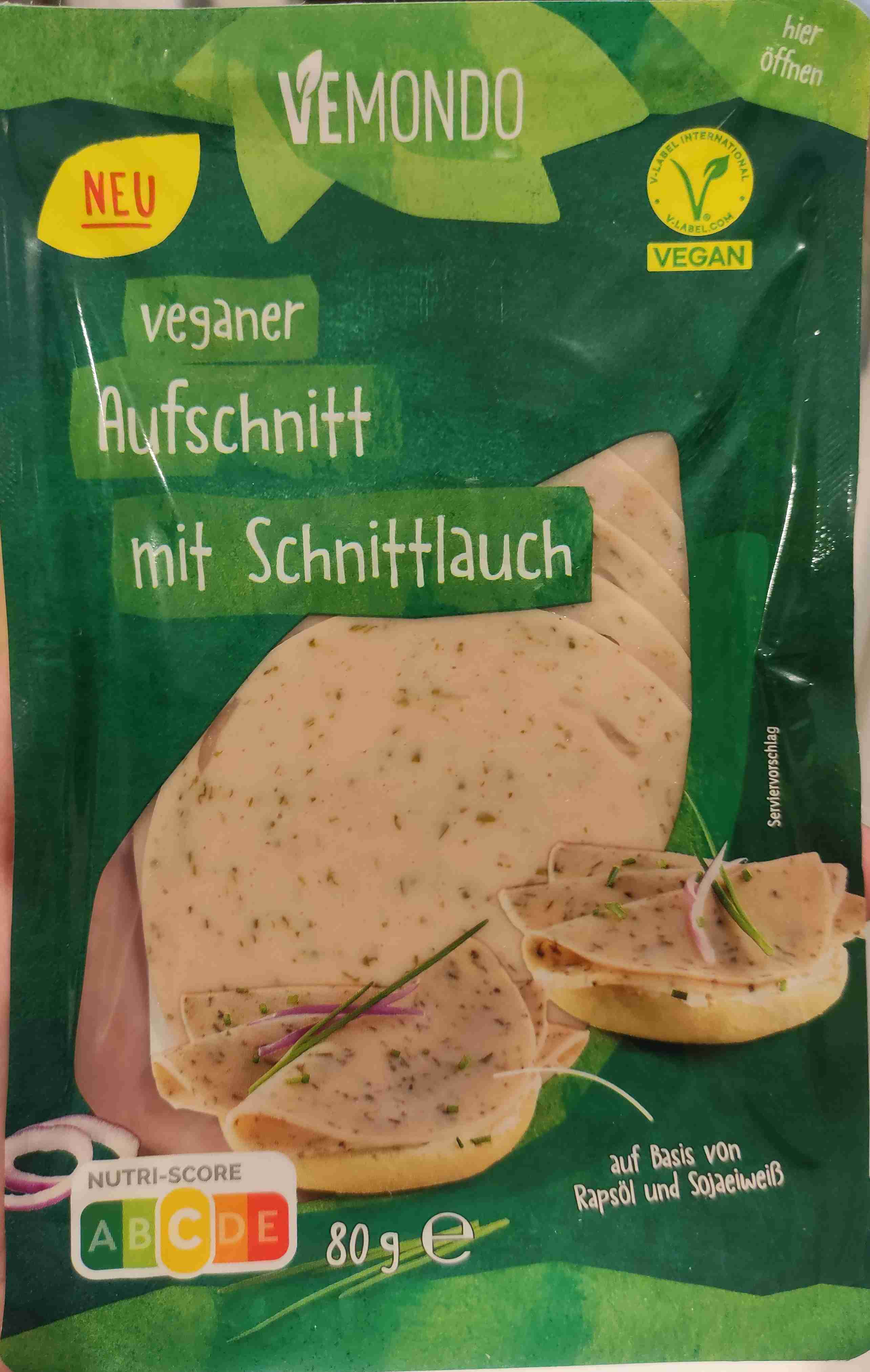 Veganer Aufschnitt mit Schnittlauch 