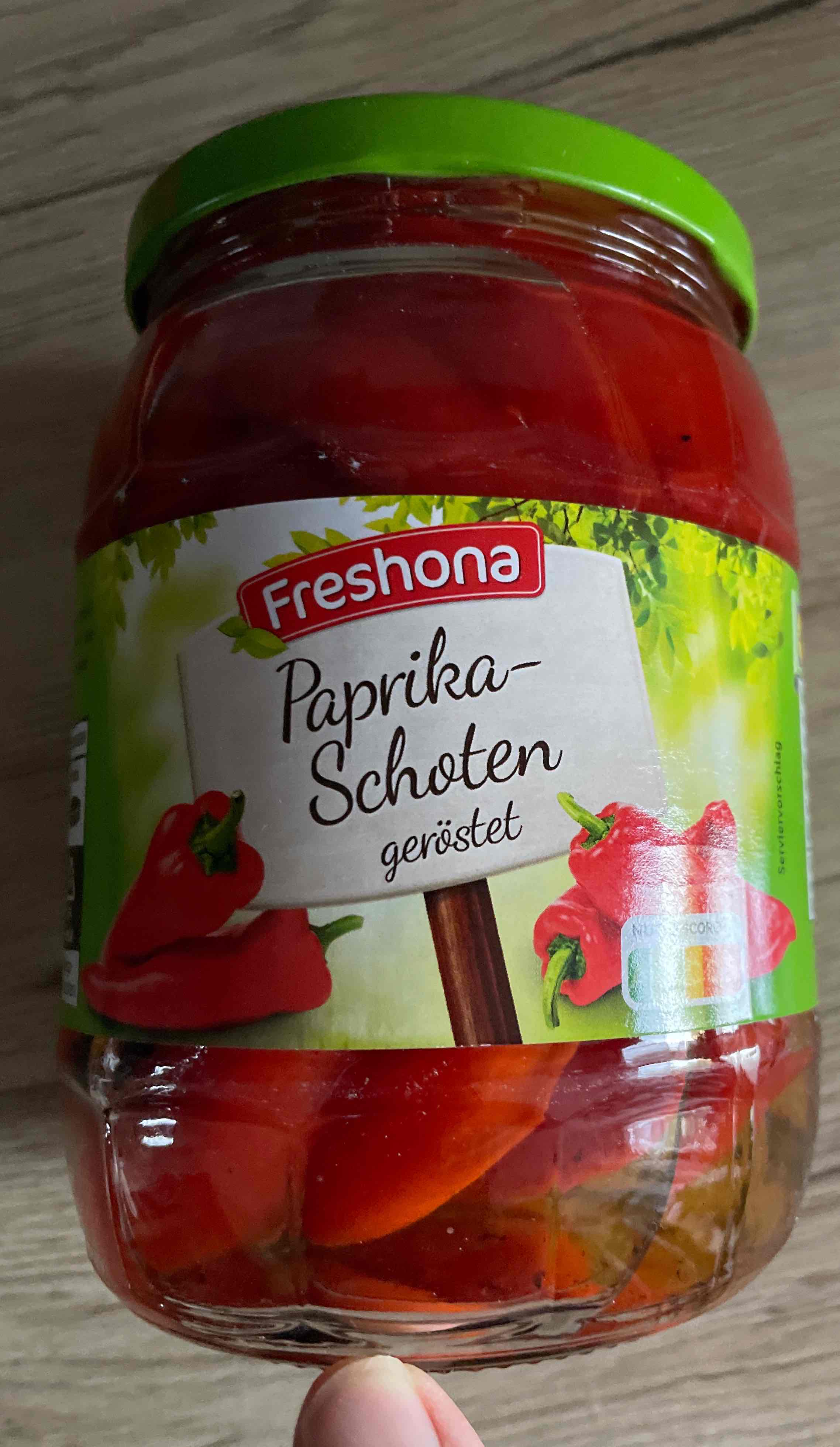 Paprika-Schoten geröstet