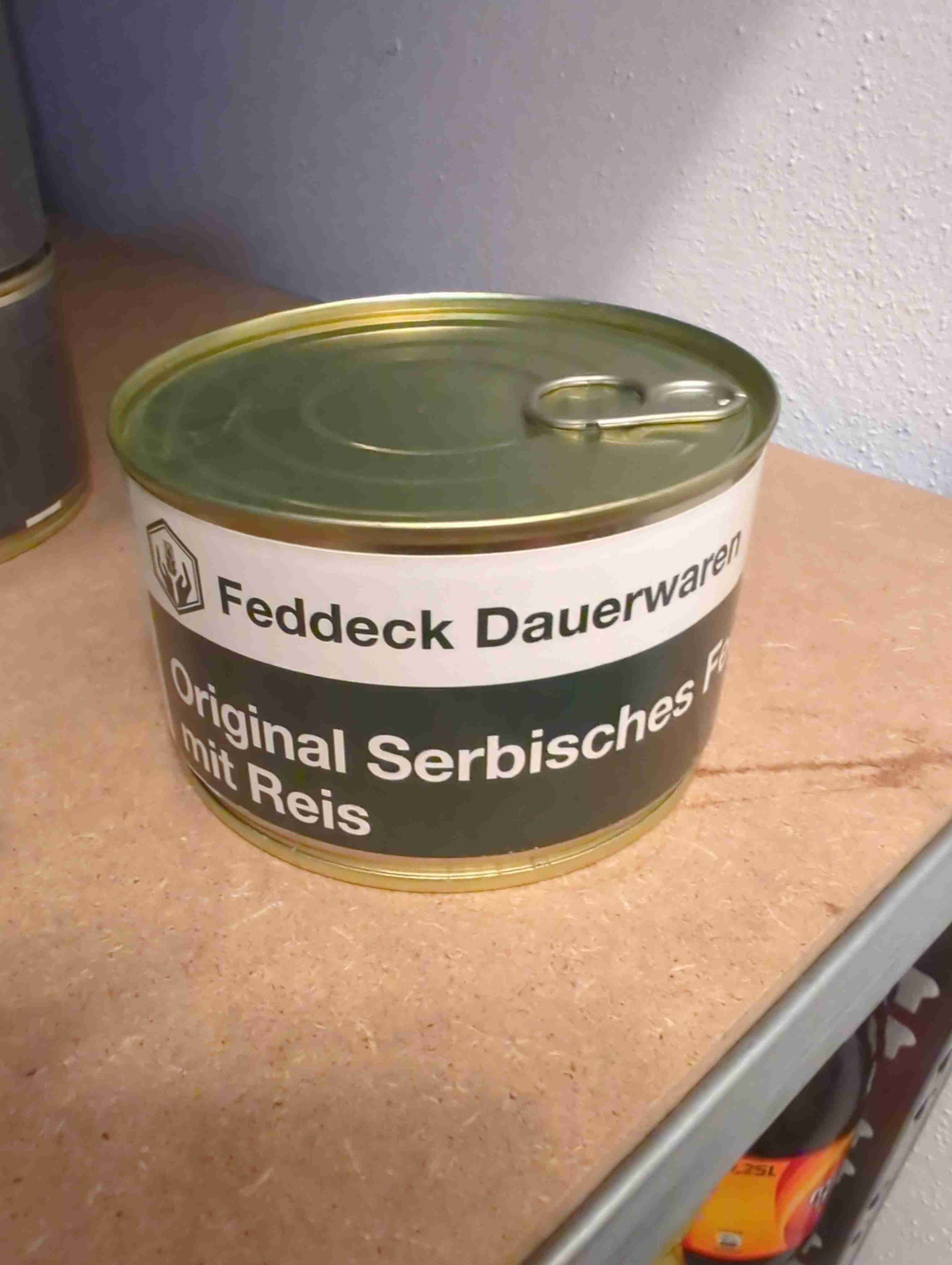 Serbisches Feuerfleisch mit Reis 
