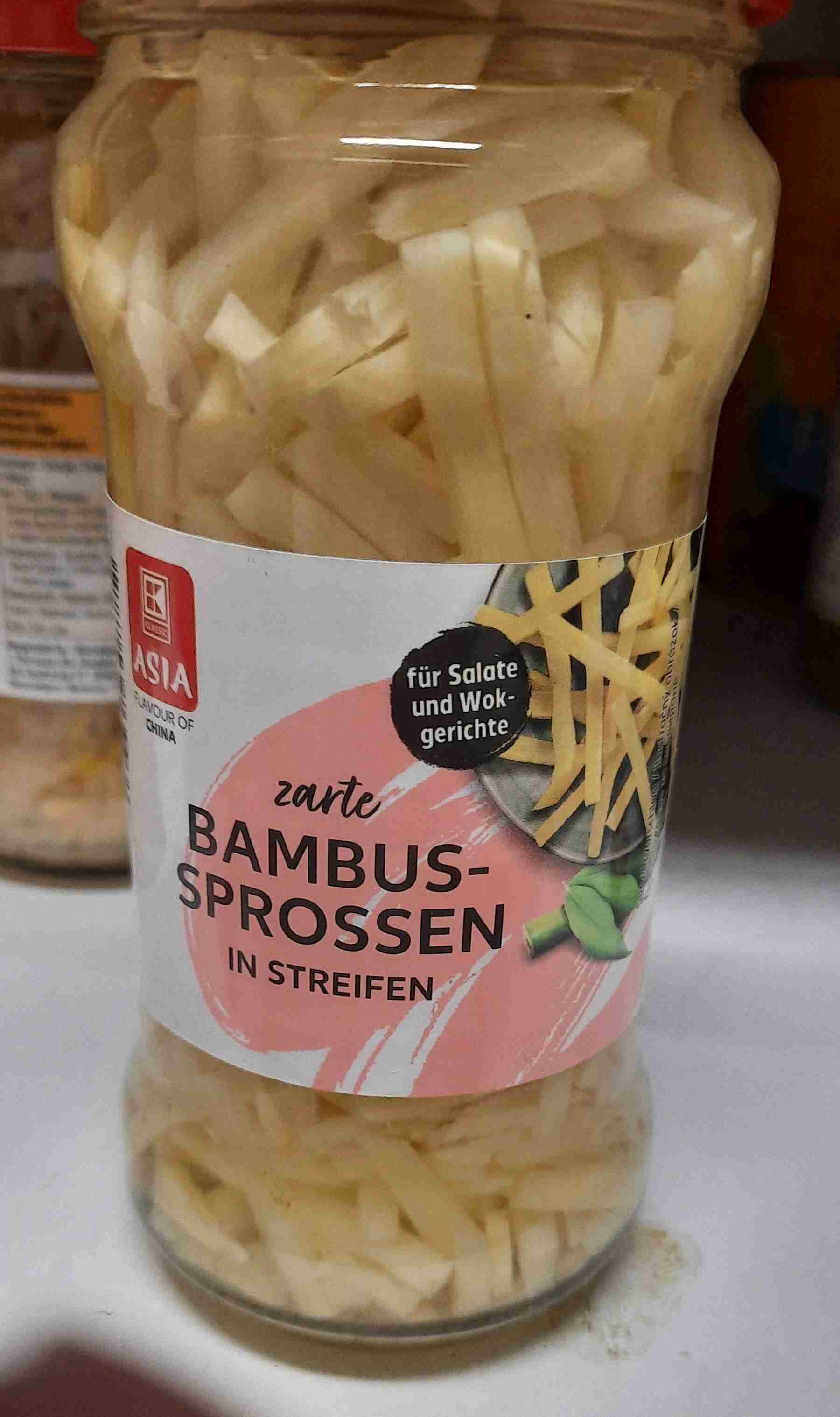 Bambusssprossen in Streifen