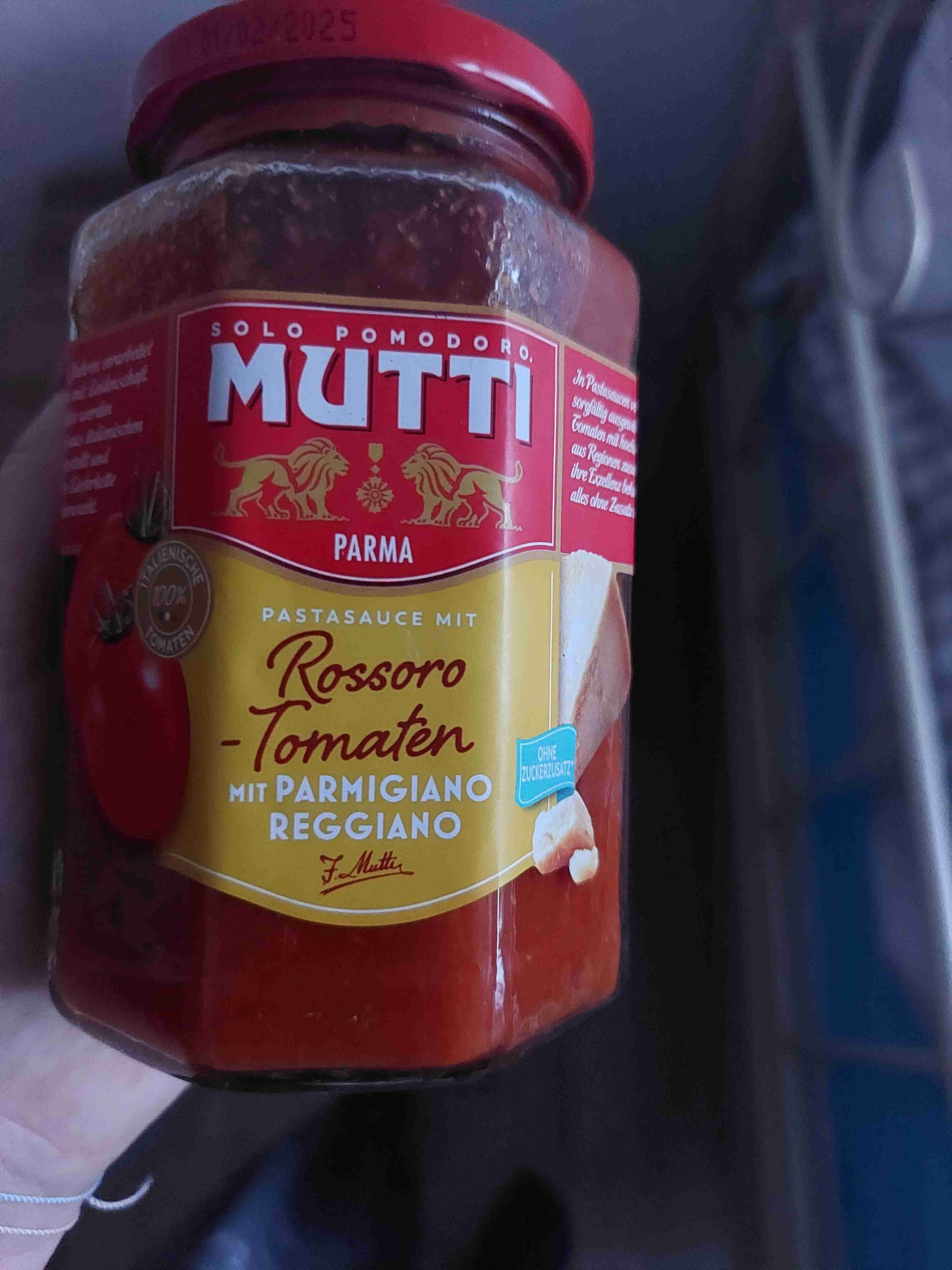 Mutti Tomatensauce Parmesan