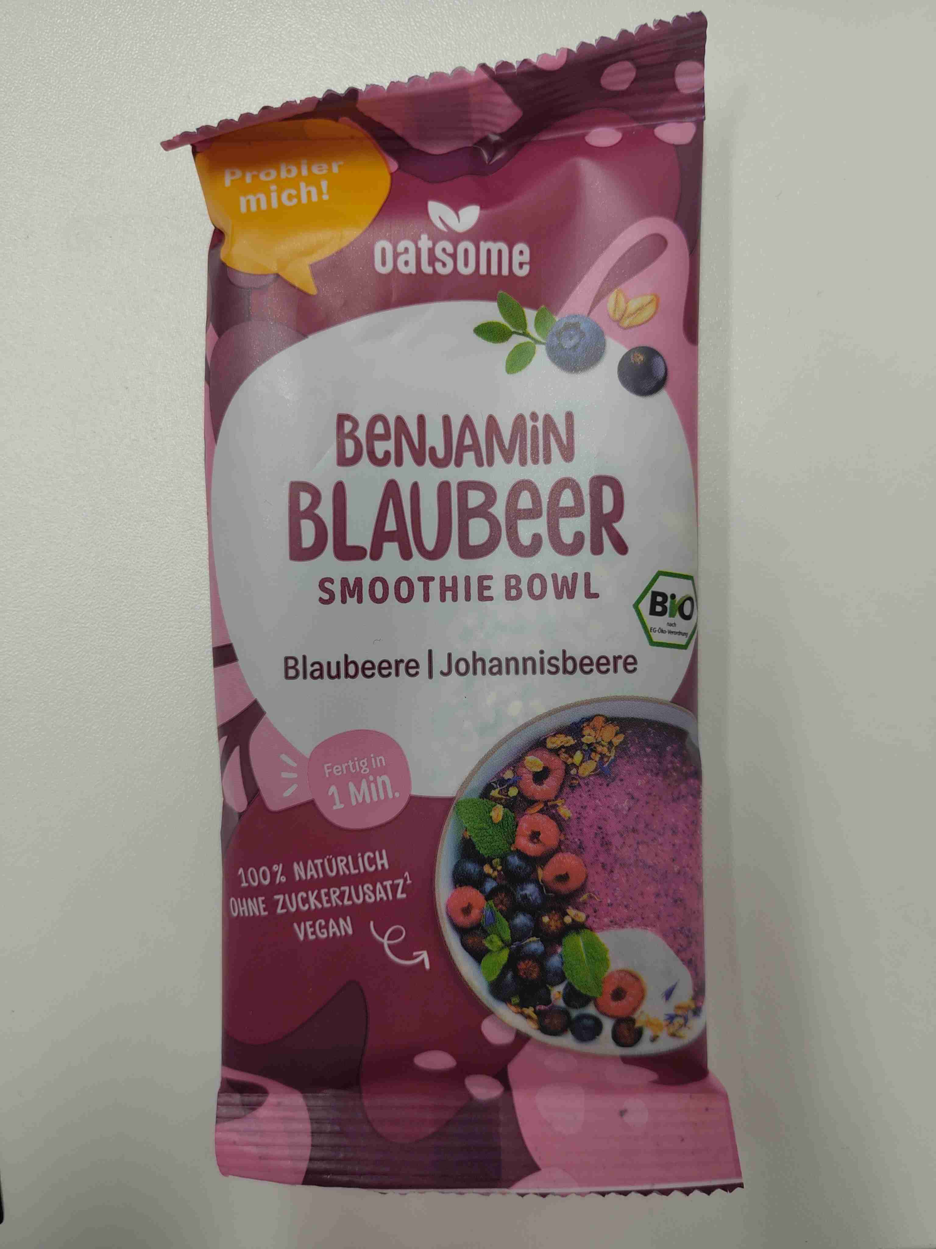 Benjamin Blaubeeren smoothie bowl