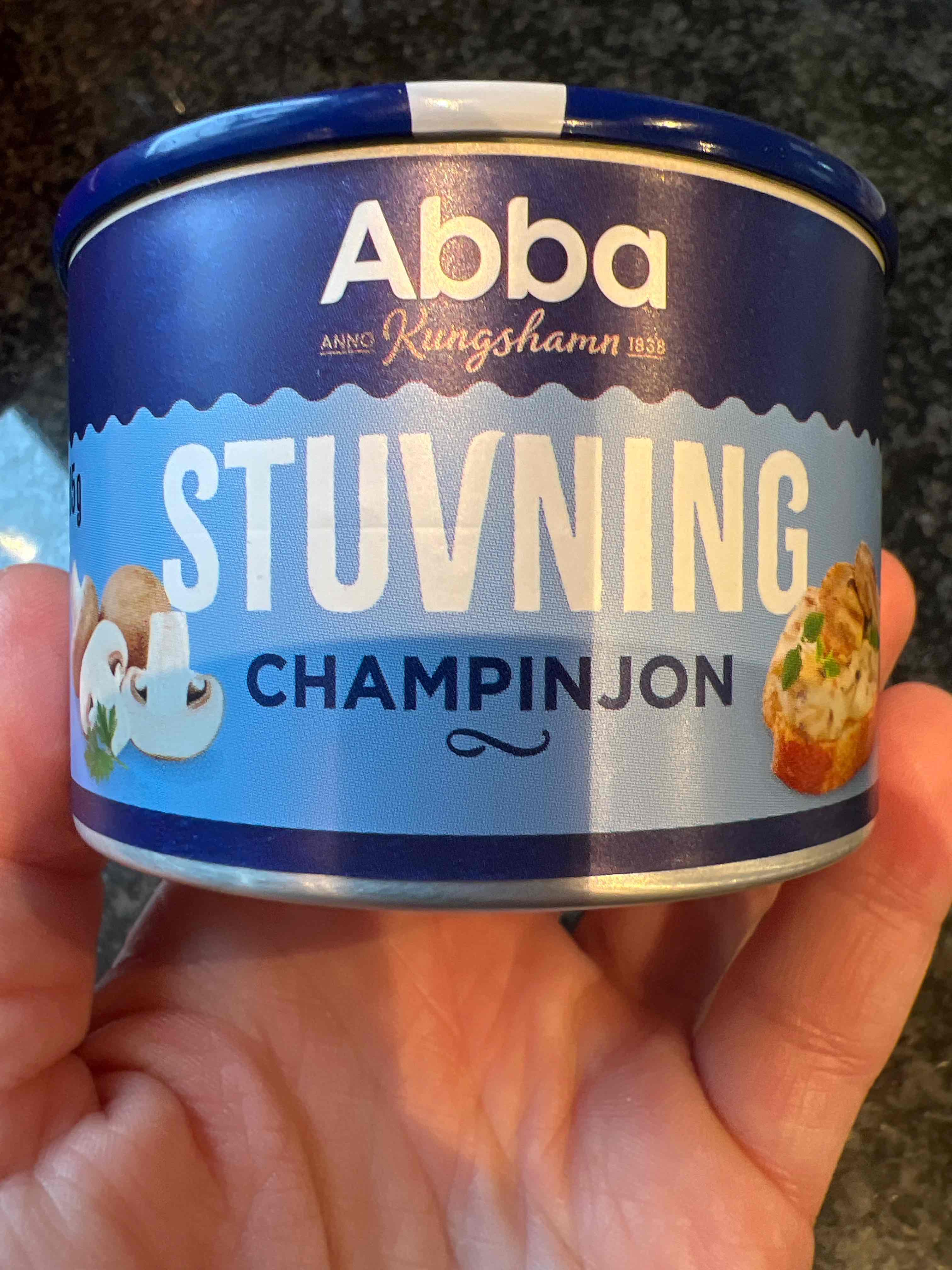Champinjonstuvning