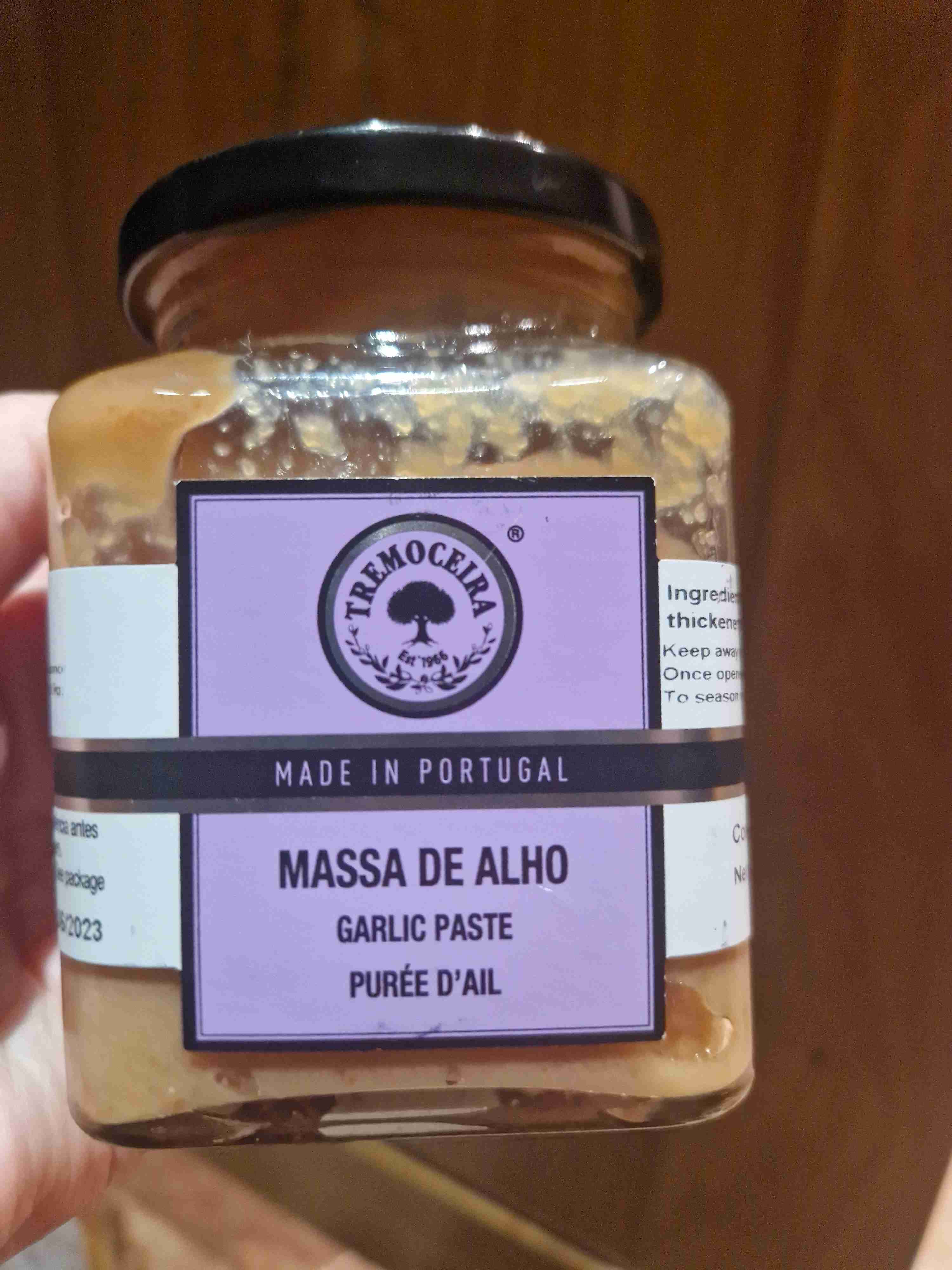 Portuguese Garlic Paste