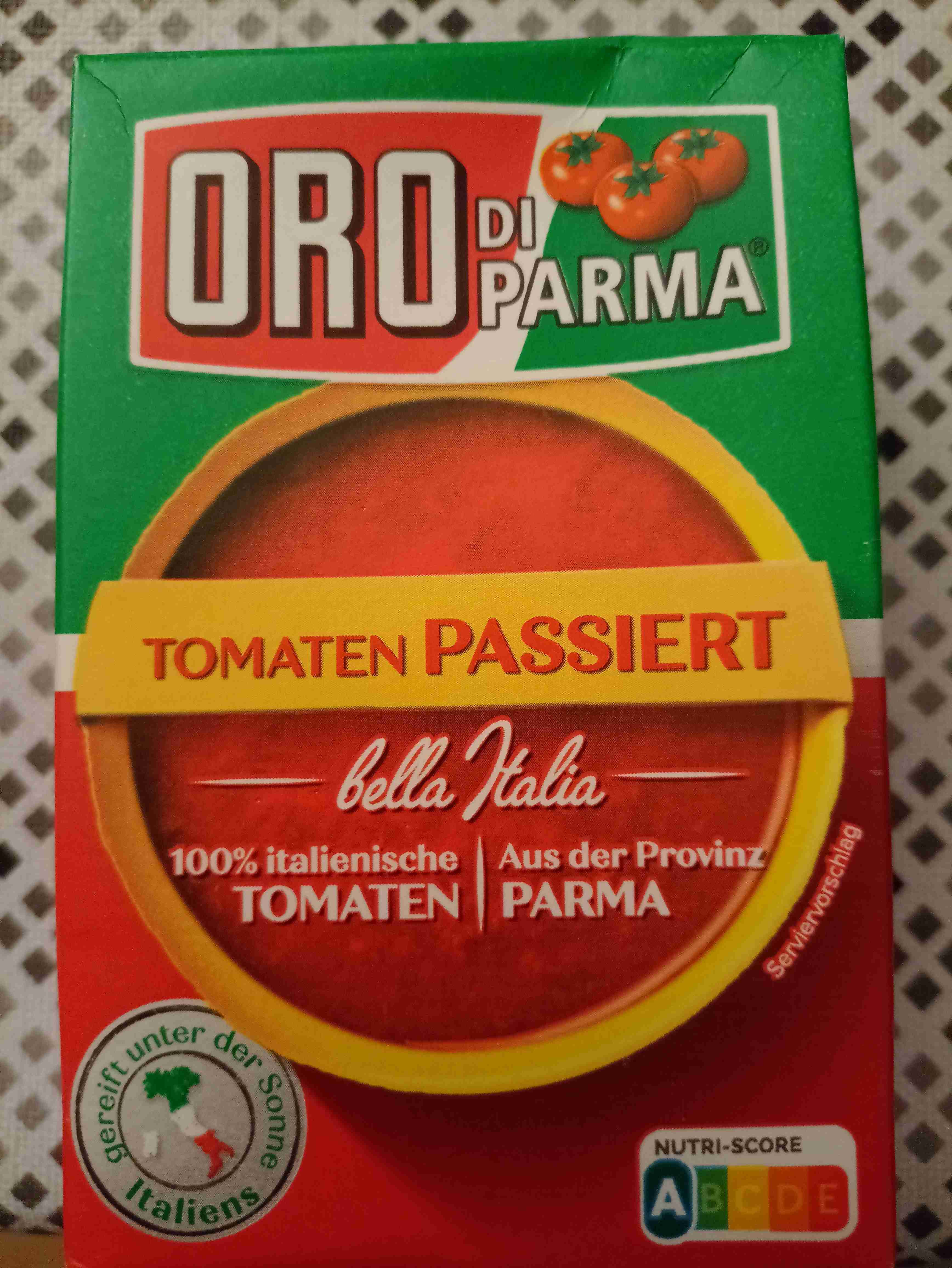 Oro Tomaten passiert