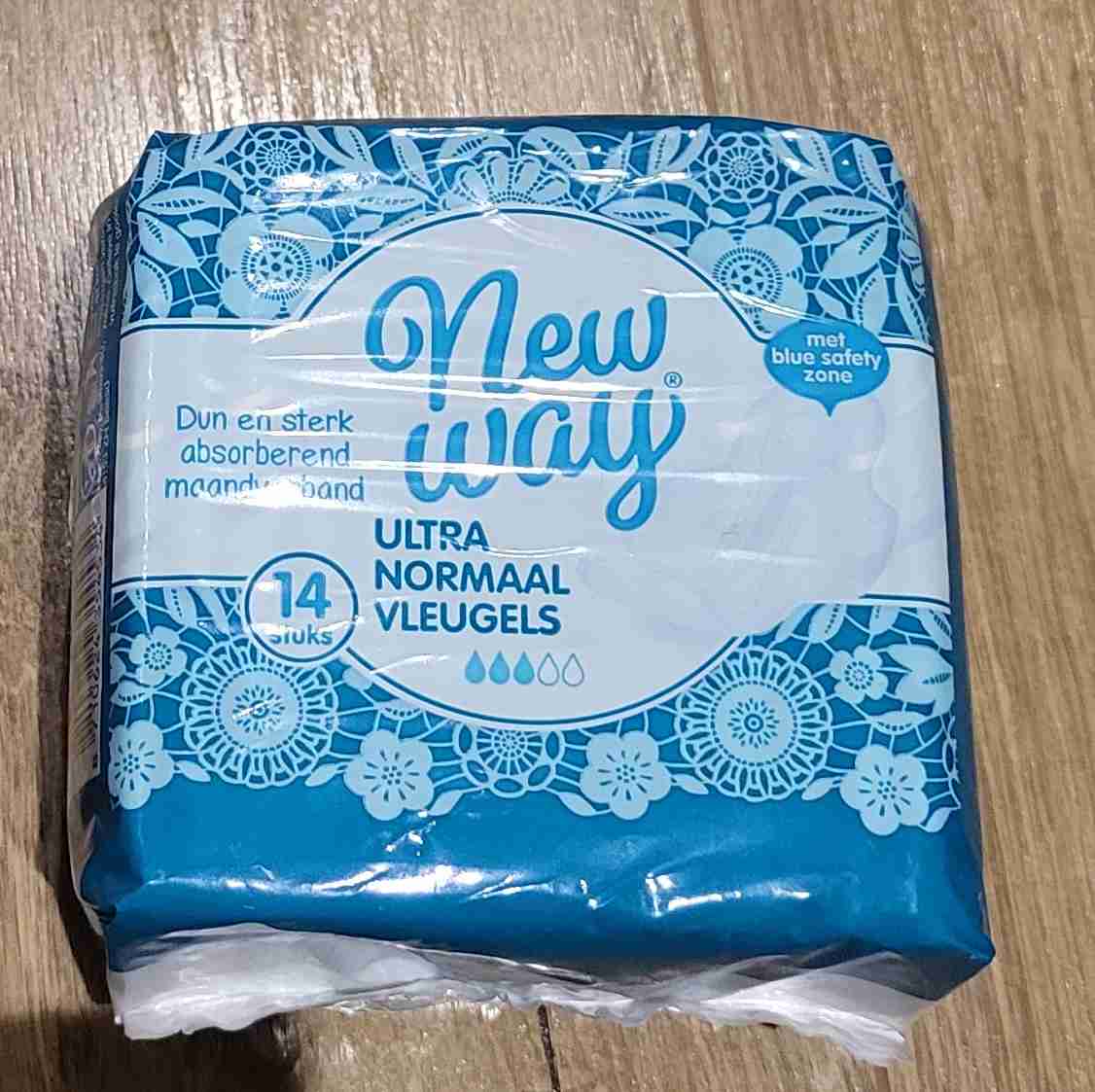 Maandverband ultra normaal vleugels