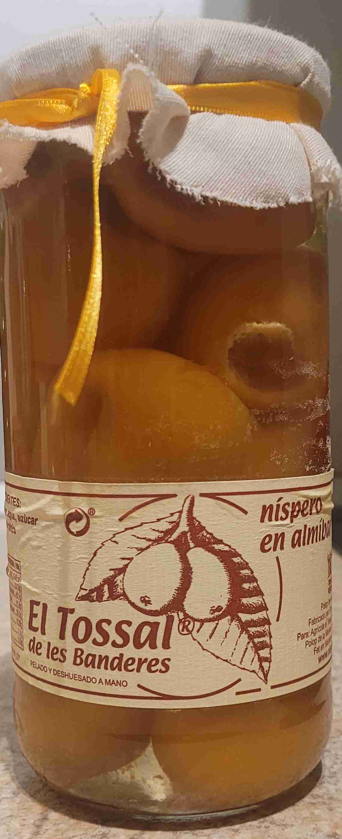 Nispero en almibar