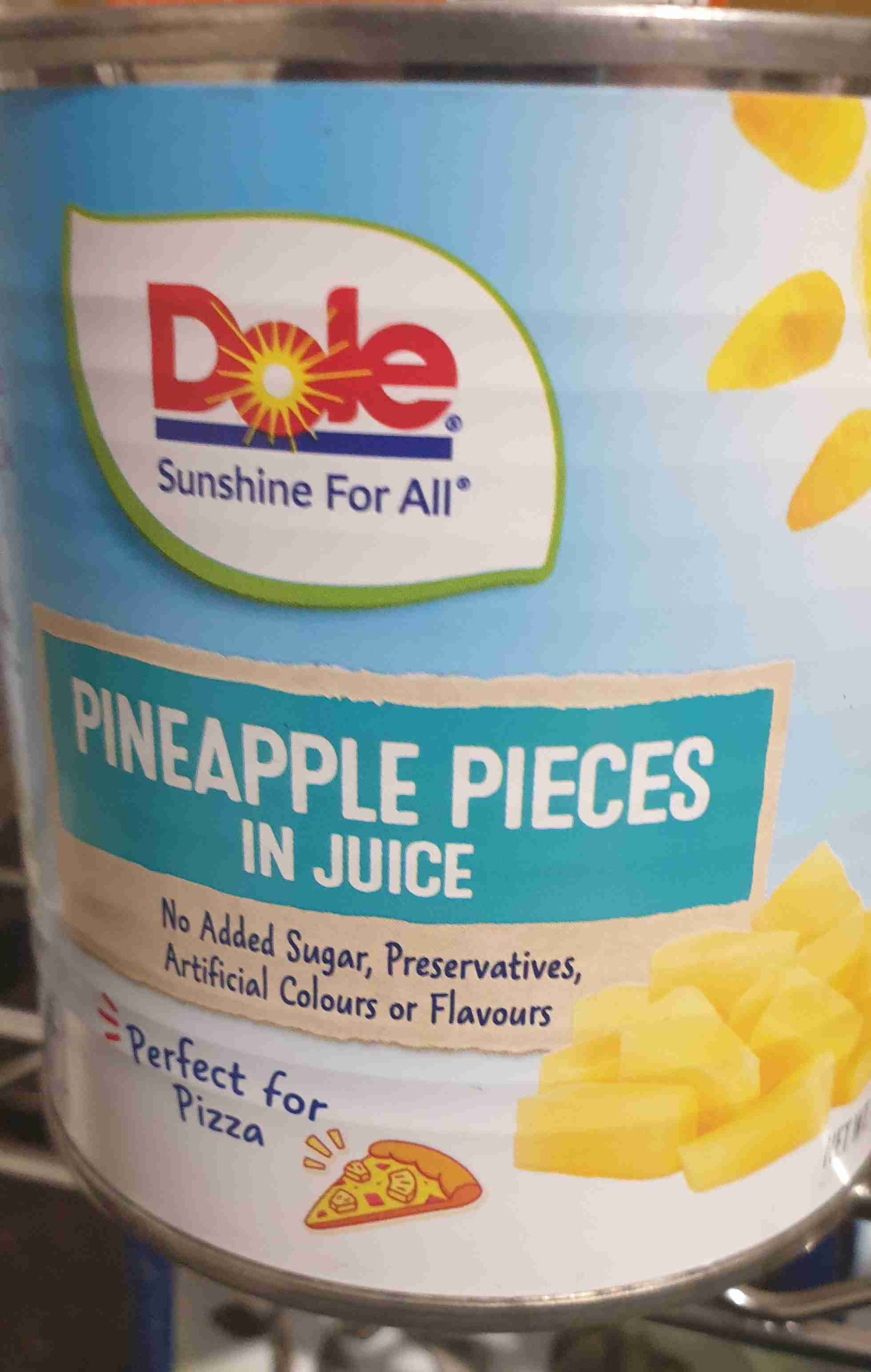 Pineapple pieces in juice