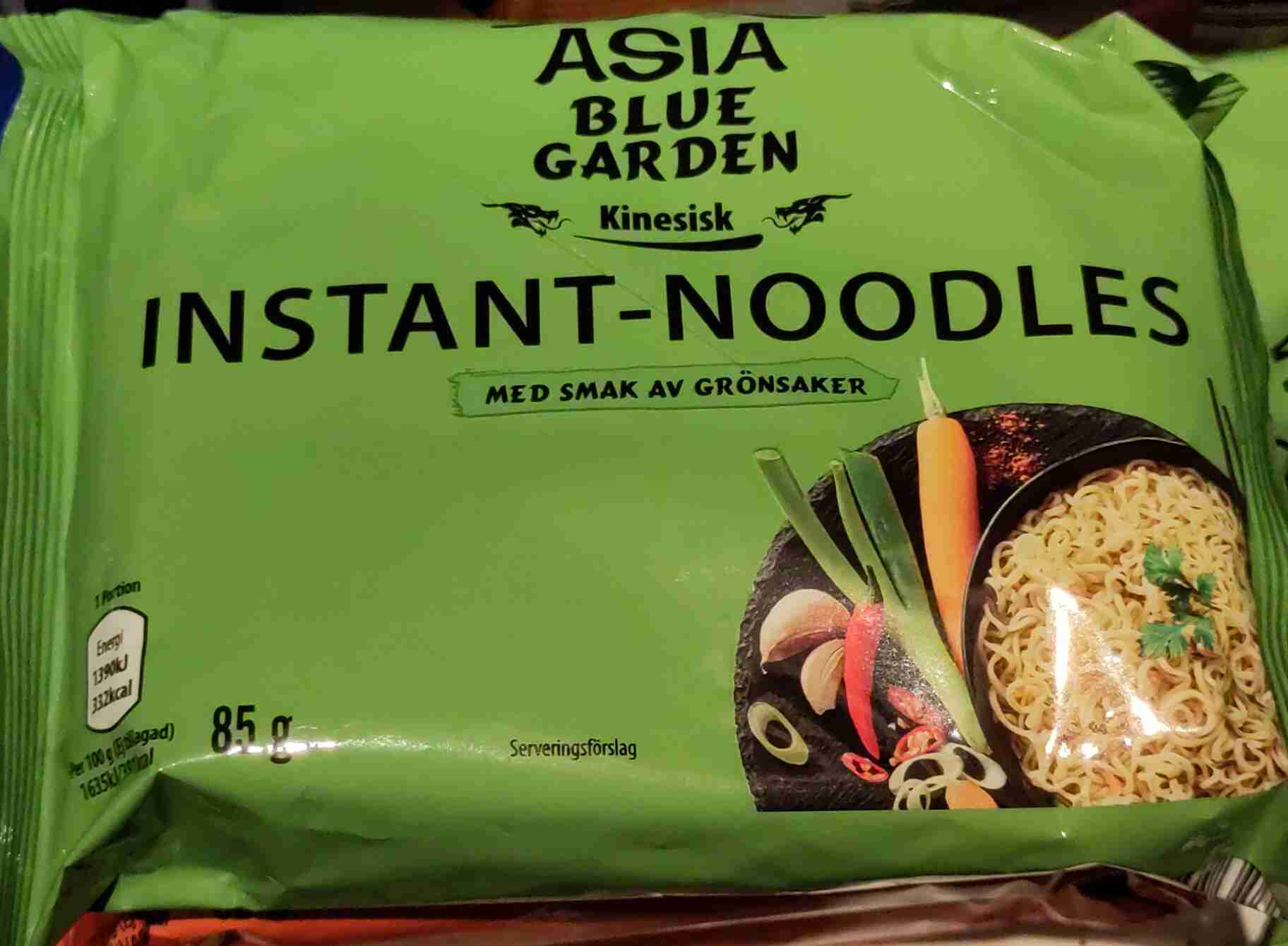 Instant-noodles med smak av grönsaker