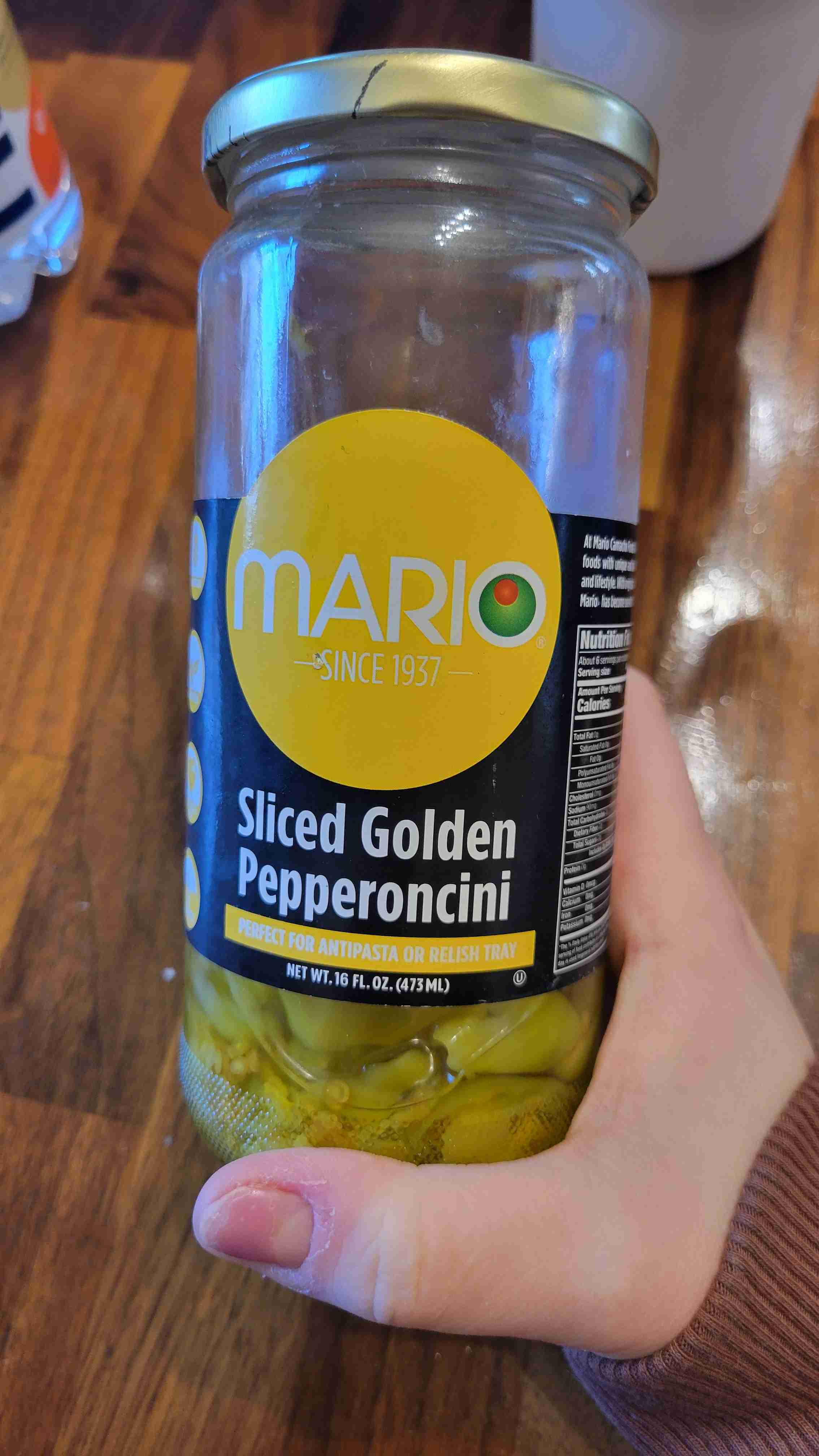 Sliced Golden Pepperoncini