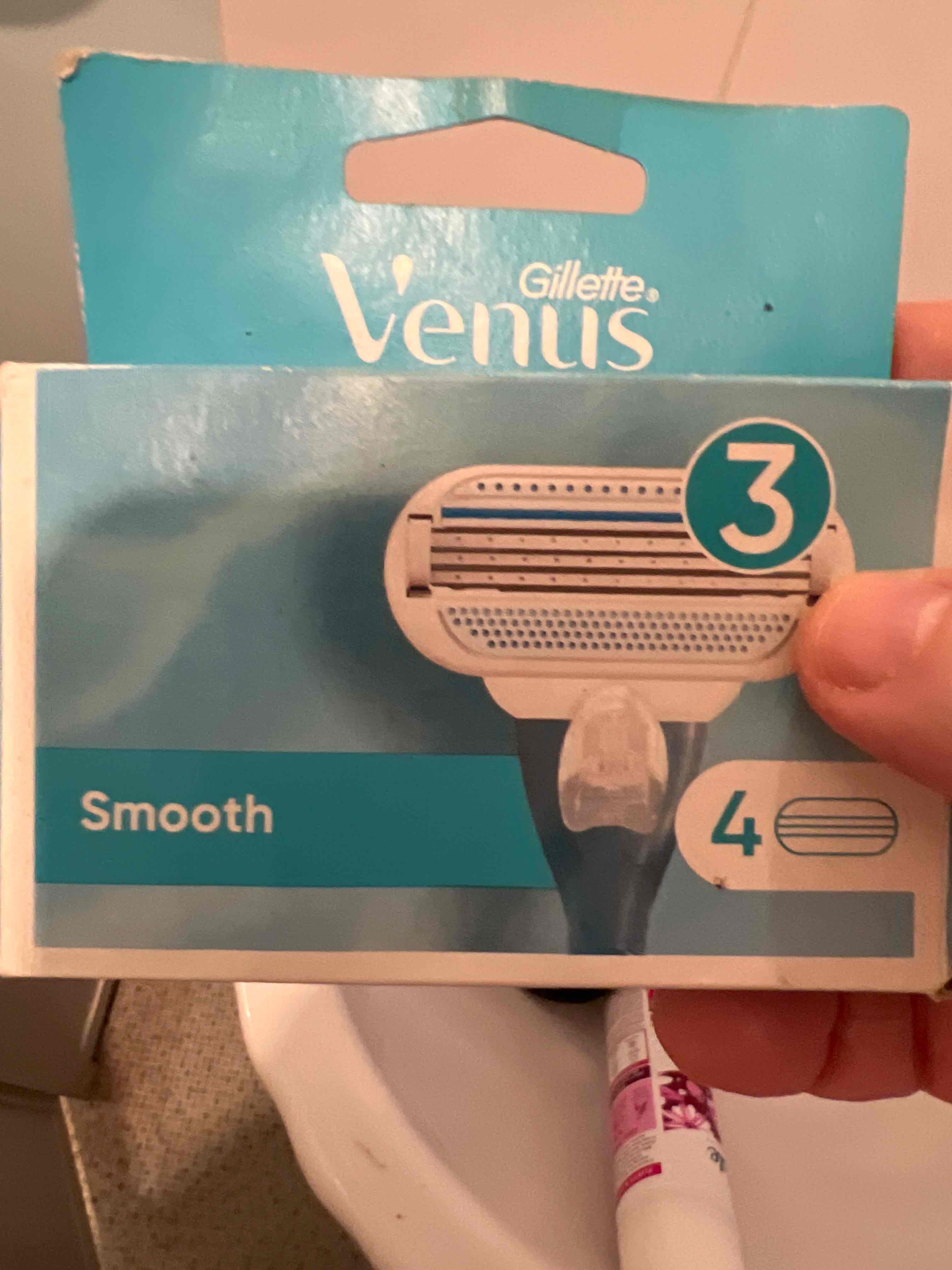 Venus Smooth Razor Blades