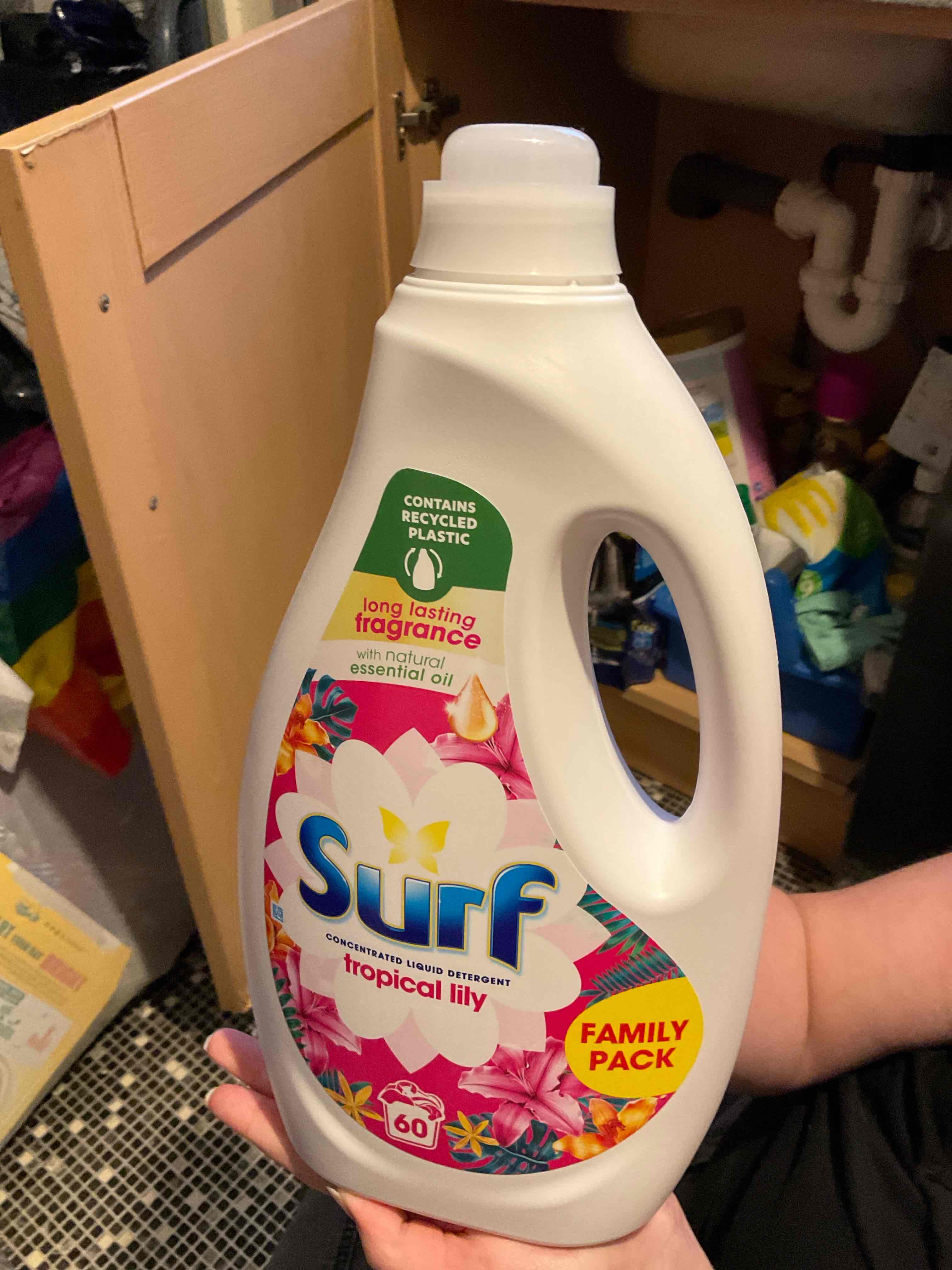 Tropical Lily Concentrated Liquid Detergent