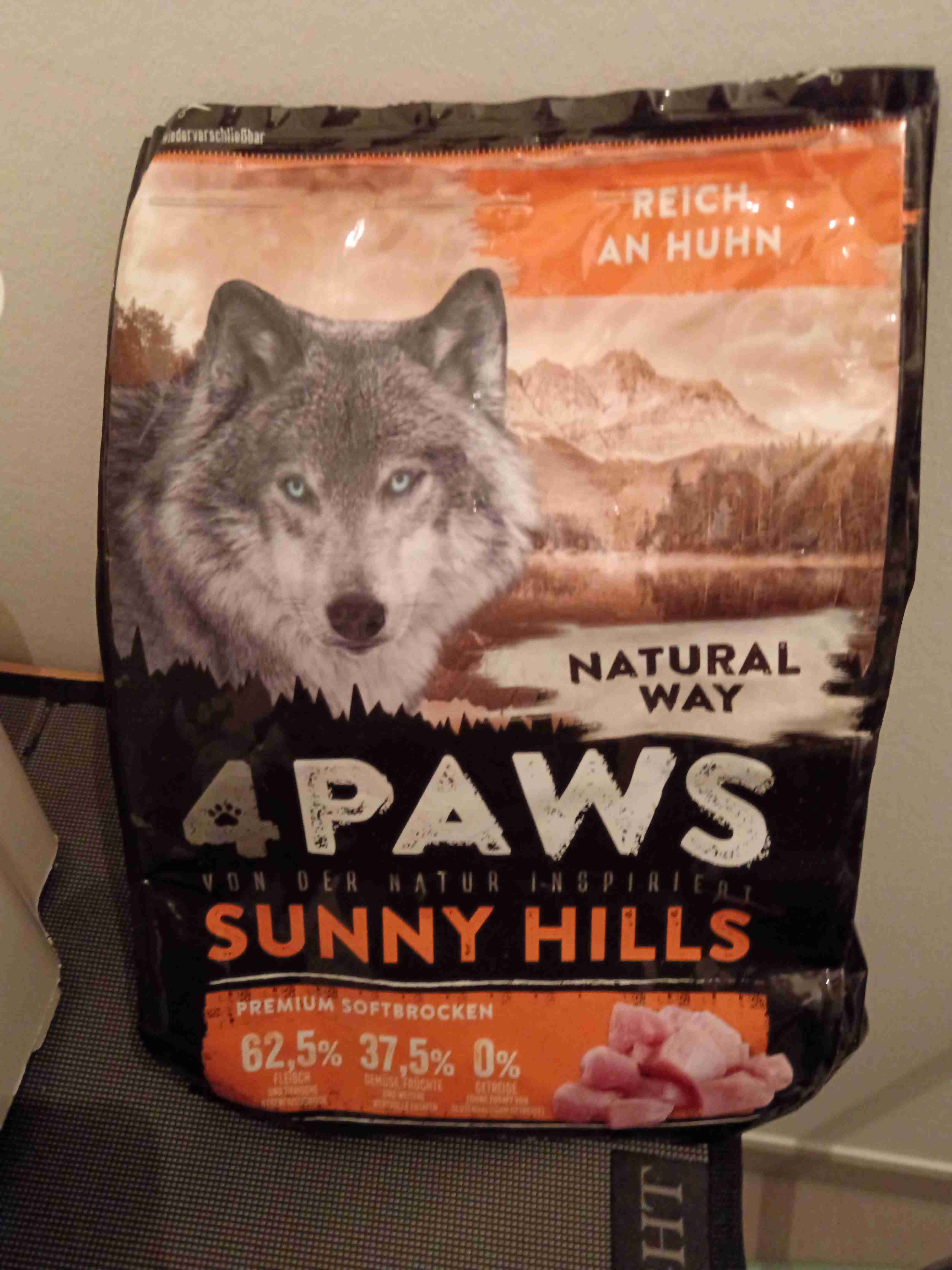 Sunny Hills Reich an Huhn