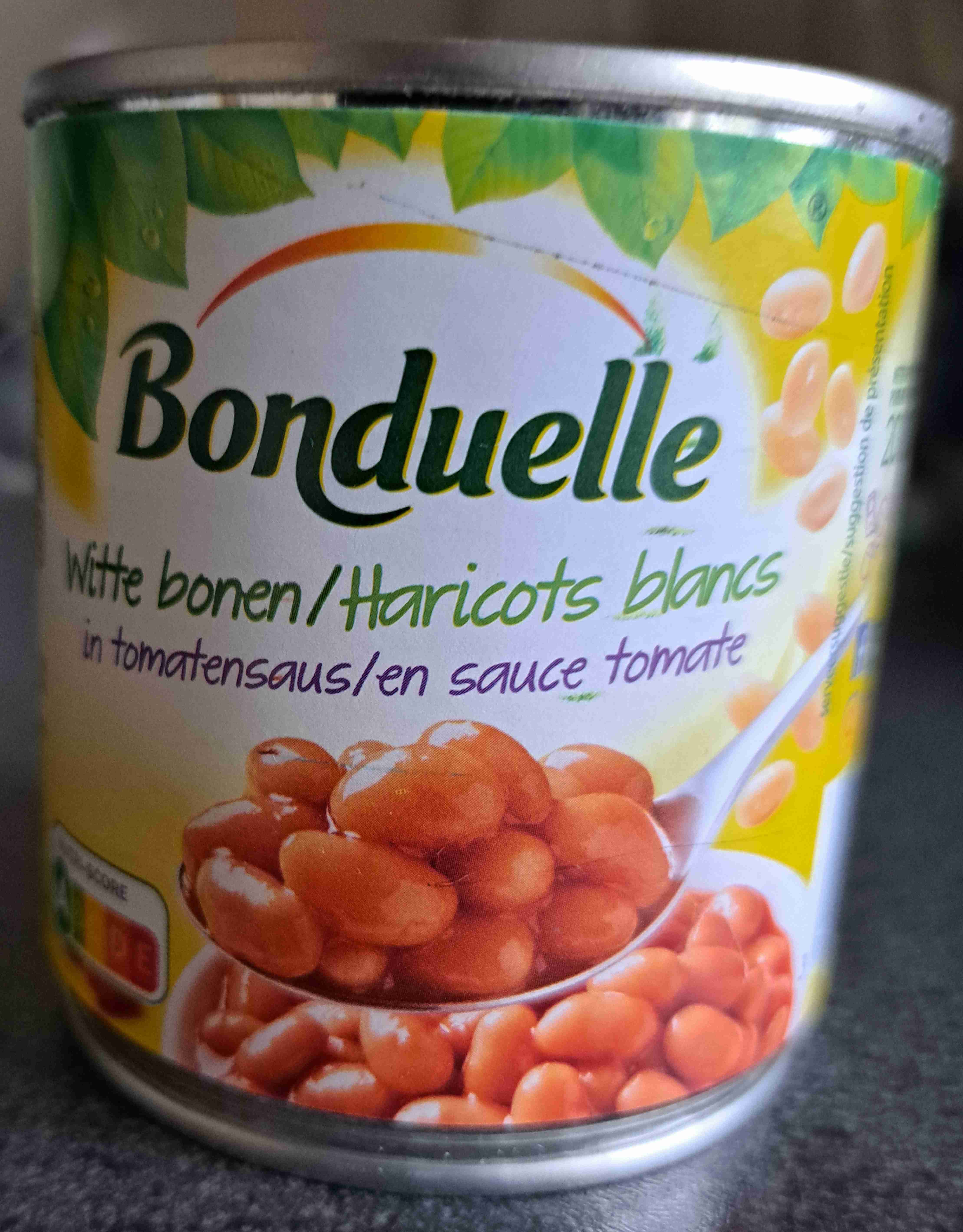 Witte bonen in tonatensaus