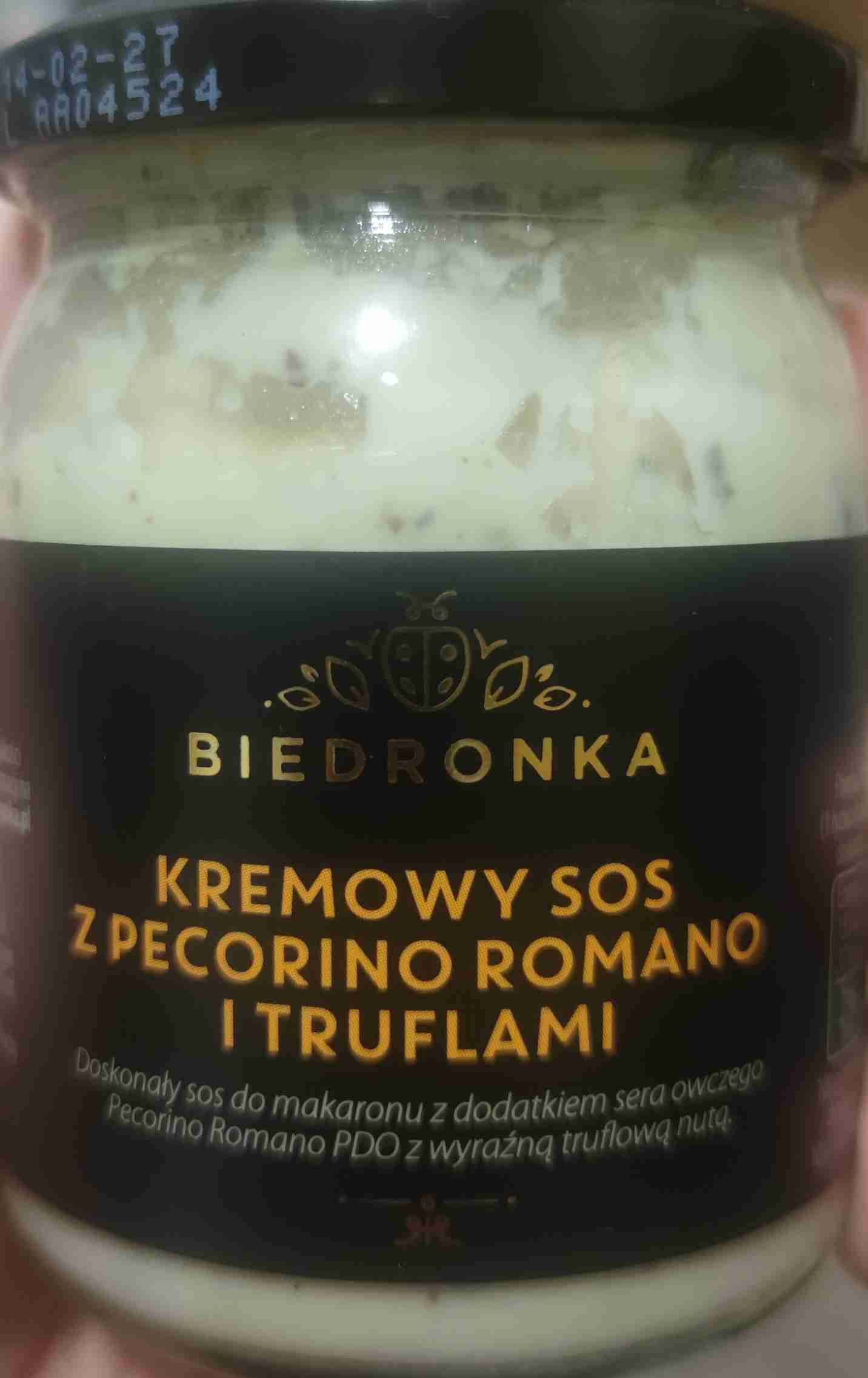 Sos z pecorino romano i truflami 